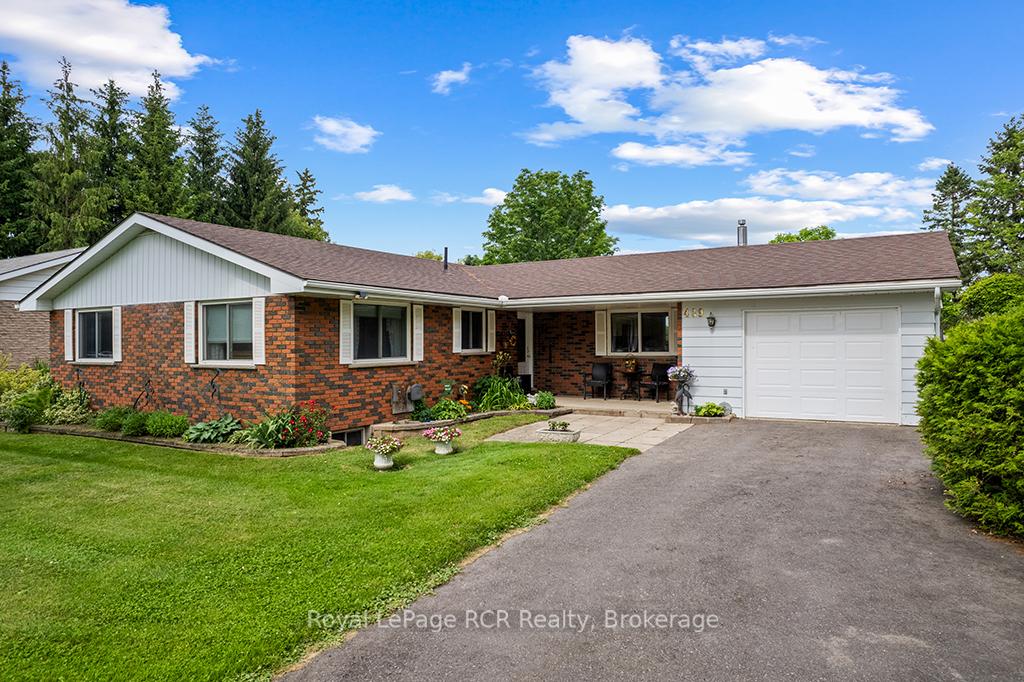 Photo 2 of 489 Ridge Road, Meaford — HOMEH
