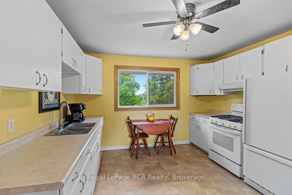 Photo 9 of 489 Ridge Road, Meaford — HOMEH