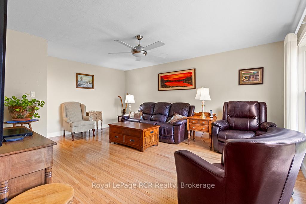 Photo 12 of 489 Ridge Road, Meaford — HOMEH