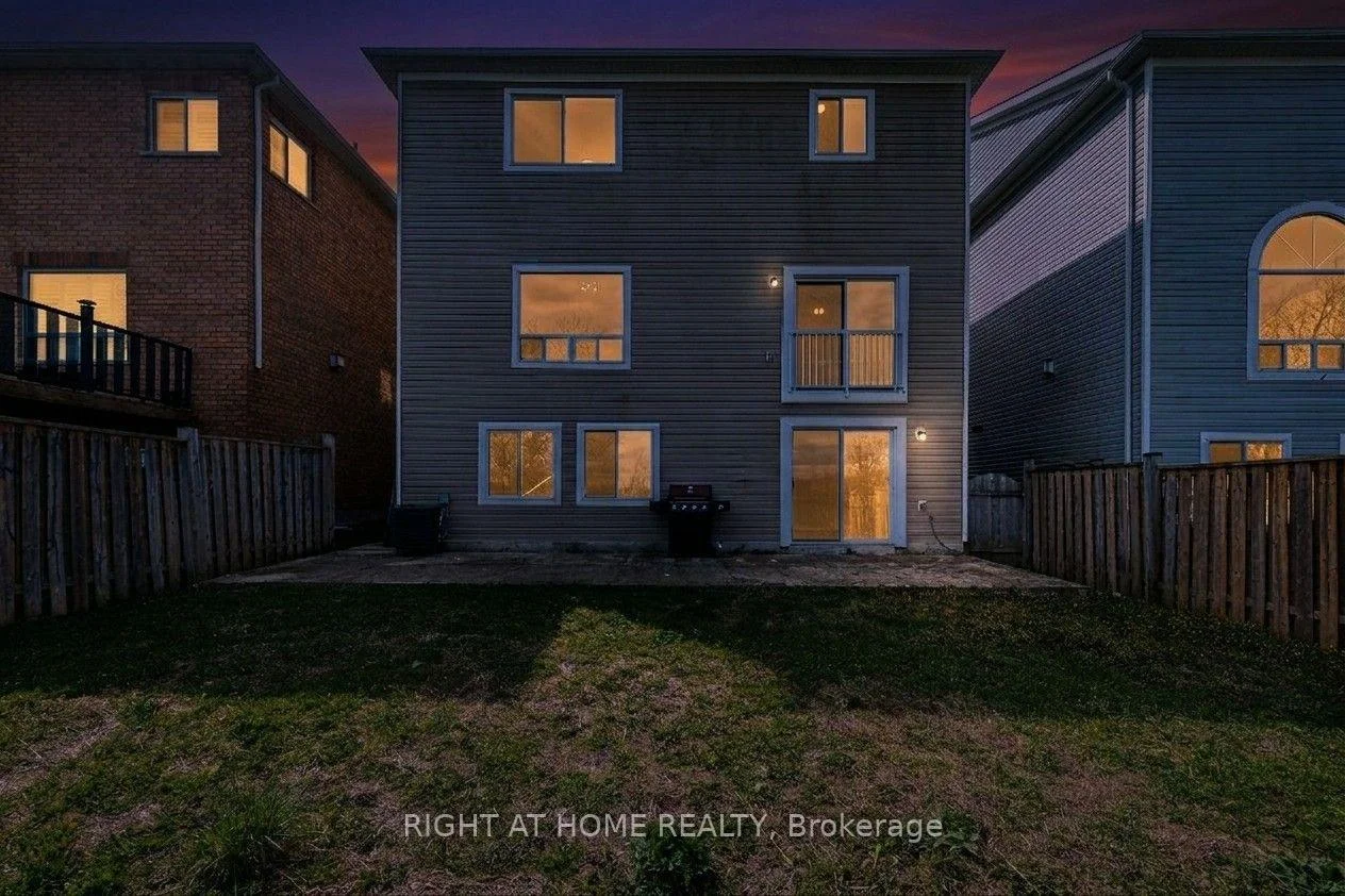 Photo 5 of 940 O'reilly Crescent, Shelburne — HOMEH