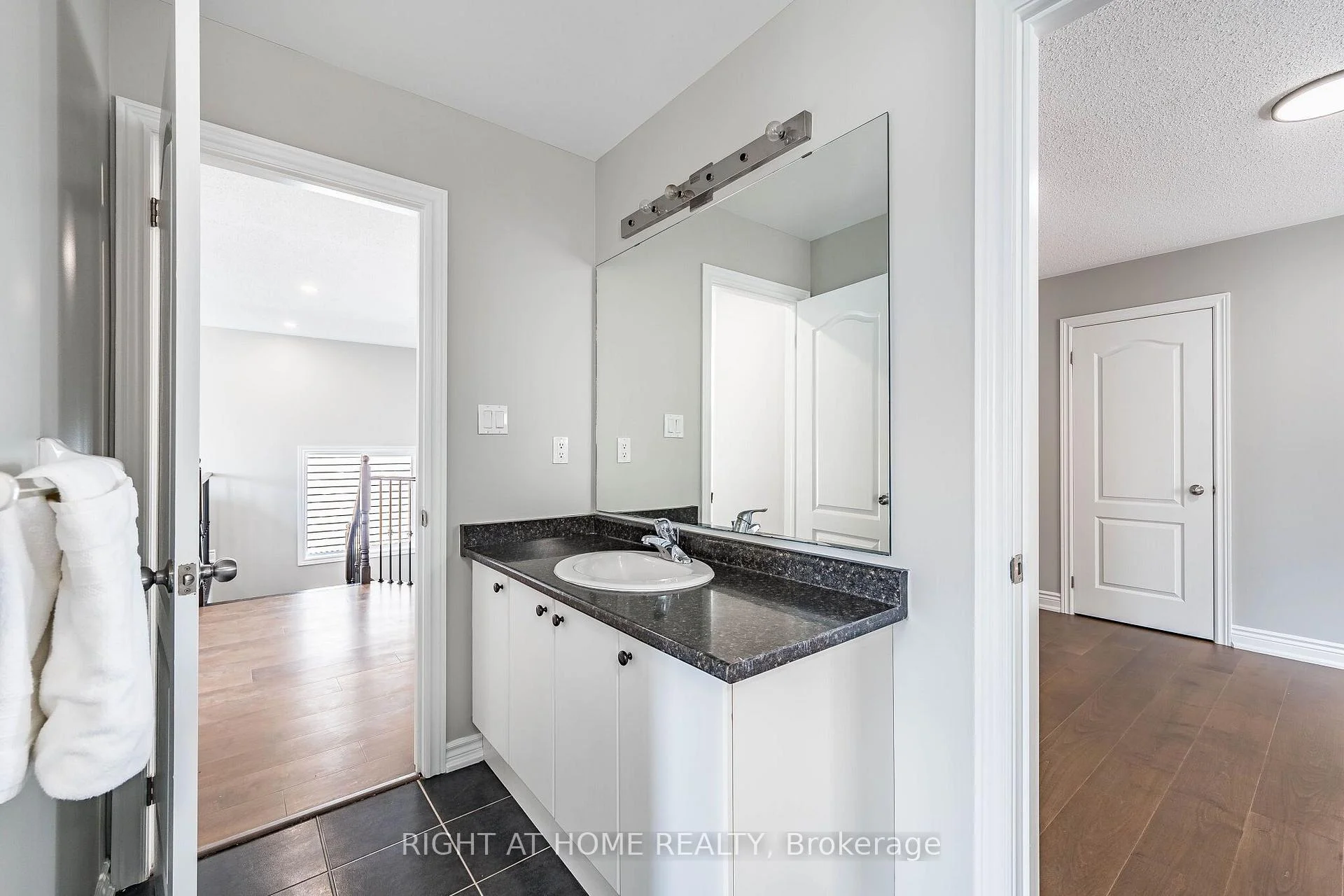 Photo 36 of 940 O'reilly Crescent, Shelburne — HOMEH