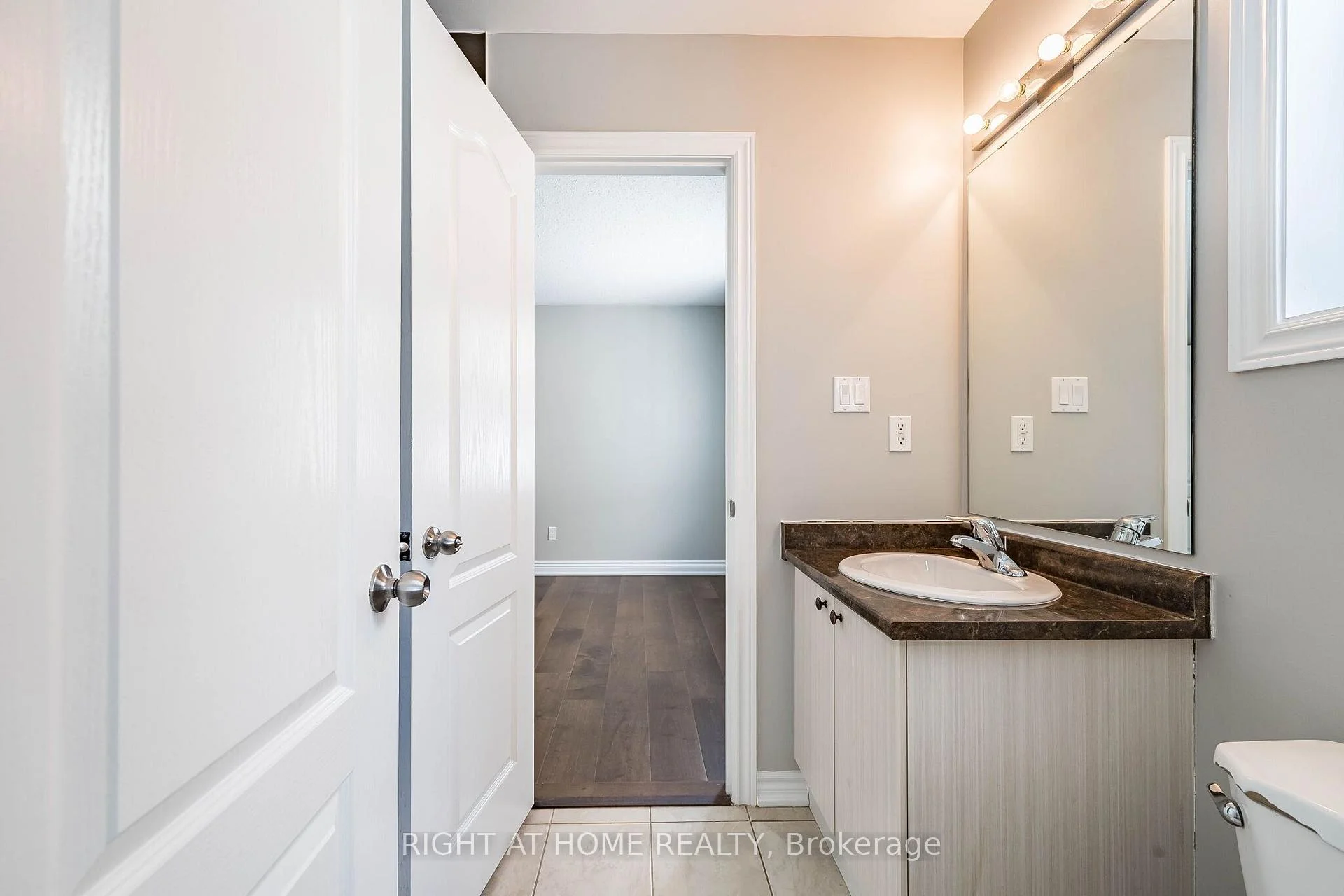 Photo 42 of 940 O'reilly Crescent, Shelburne — HOMEH