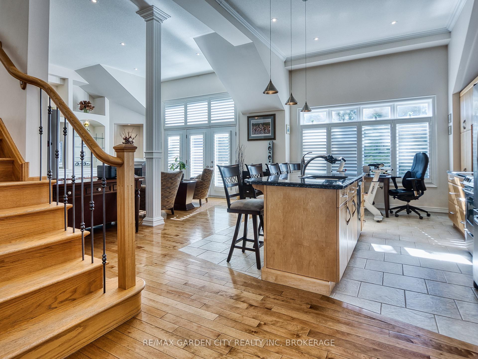 Photo 6 of Unit 16, 31 Sawmill Road, St. Catharines, Grapeview — HOMEH