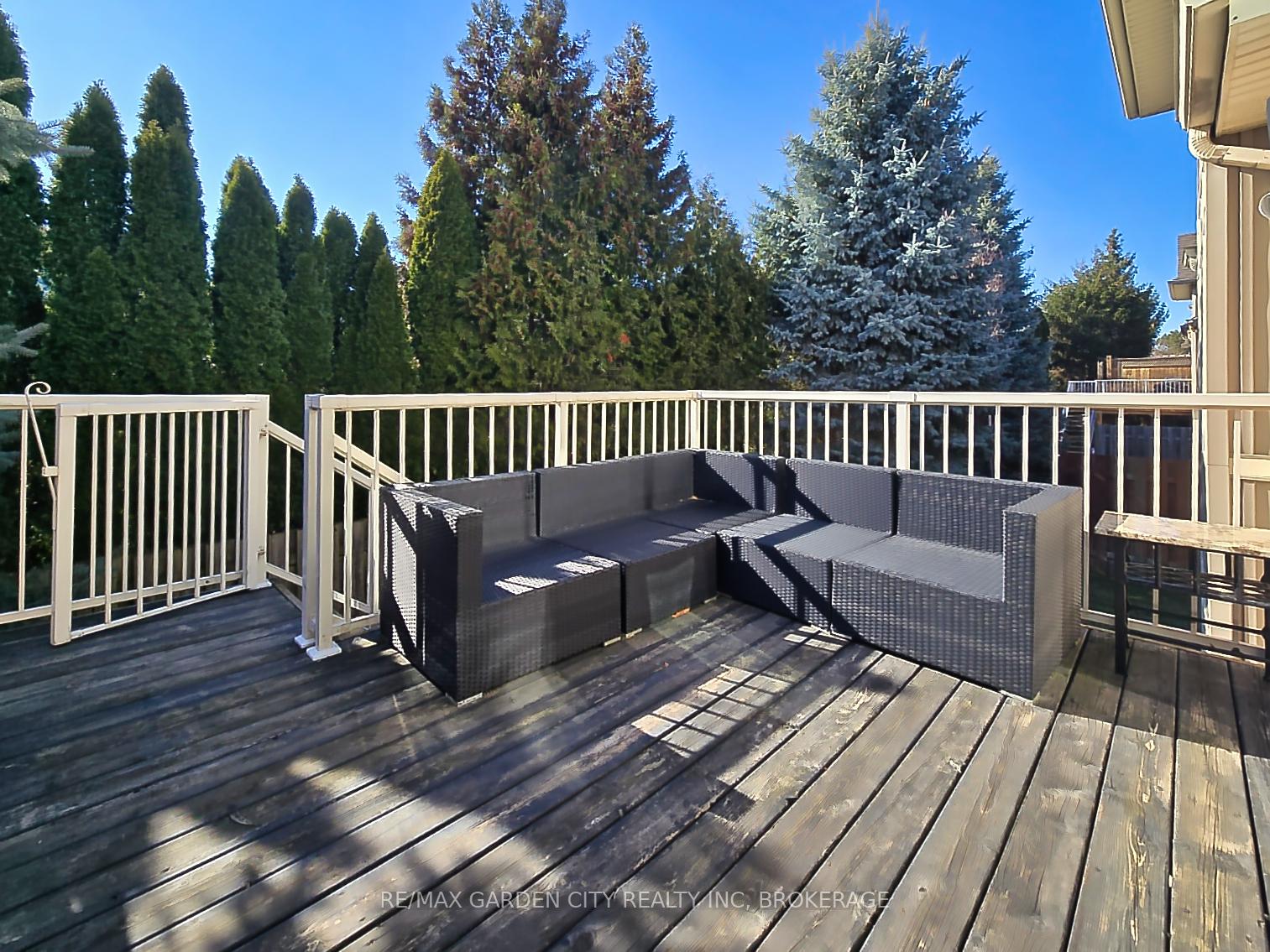 Photo 37 of Unit 16, 31 Sawmill Road, St. Catharines, Grapeview — HOMEH