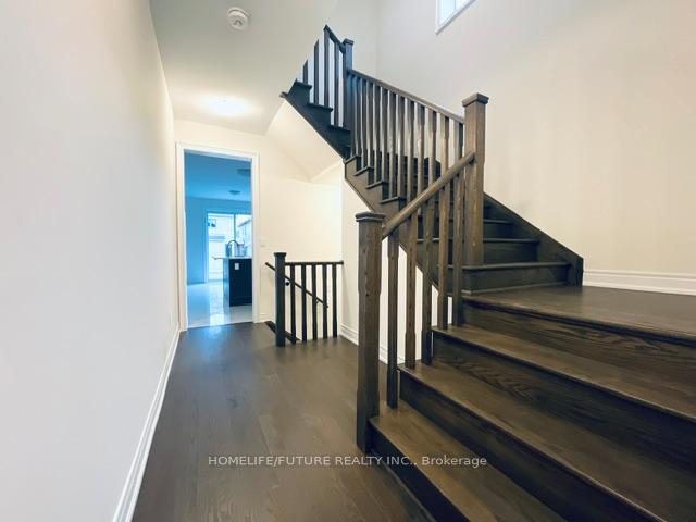 Photo 3 of 15 Wesley Brooks Street, Clarington, Newcastle — HOMEH