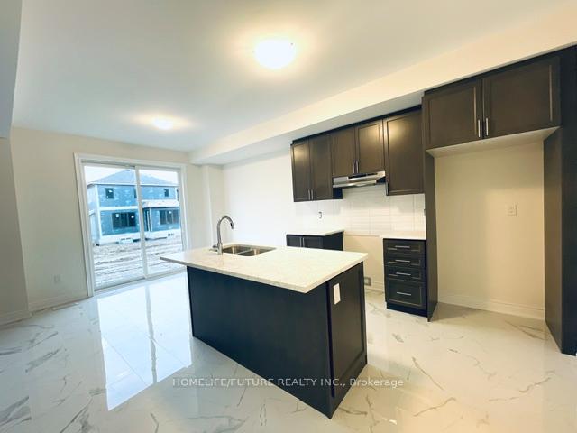 Photo 6 of 15 Wesley Brooks Street, Clarington, Newcastle — HOMEH