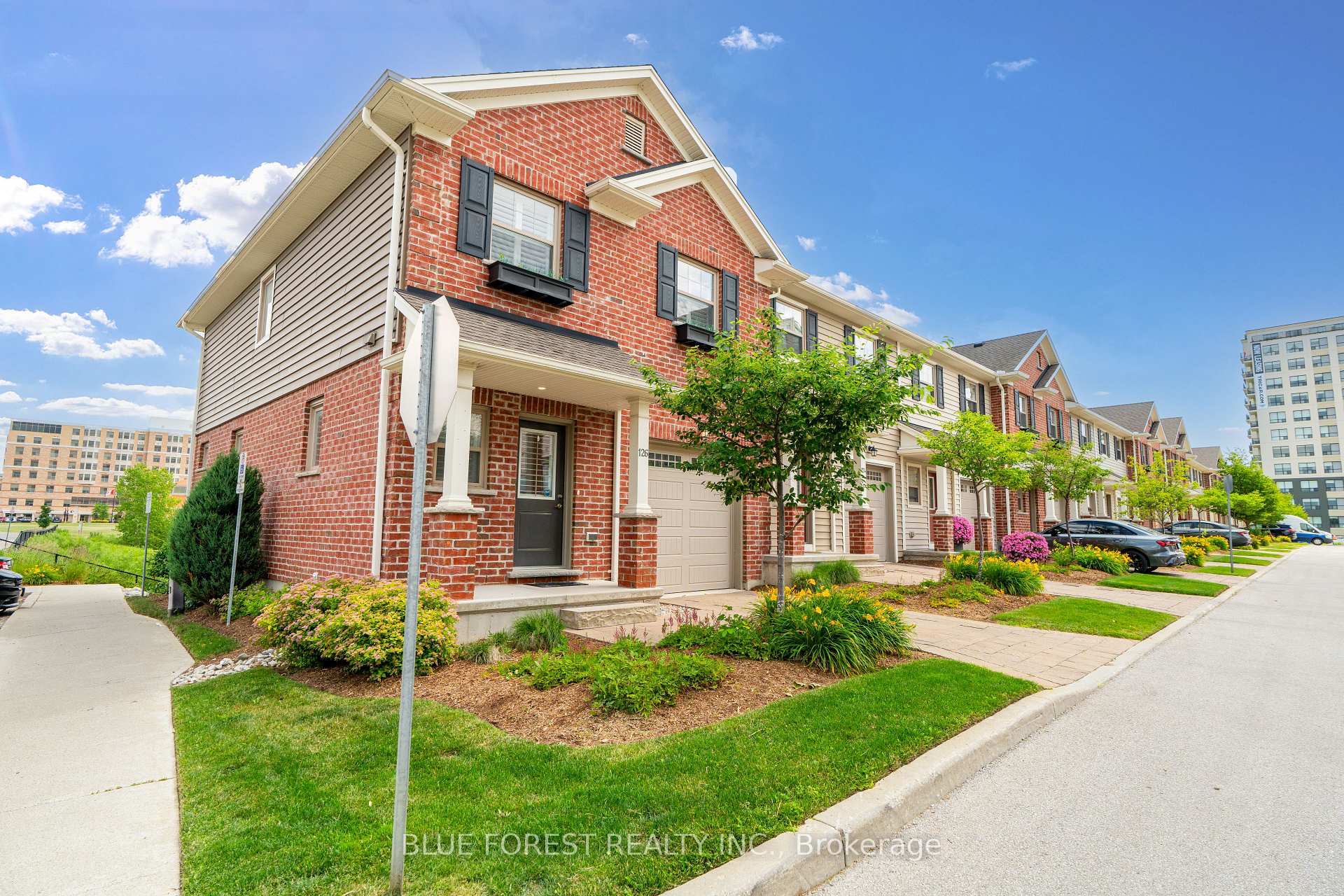 Front of Unit 126, 3025 Singleton Avenue