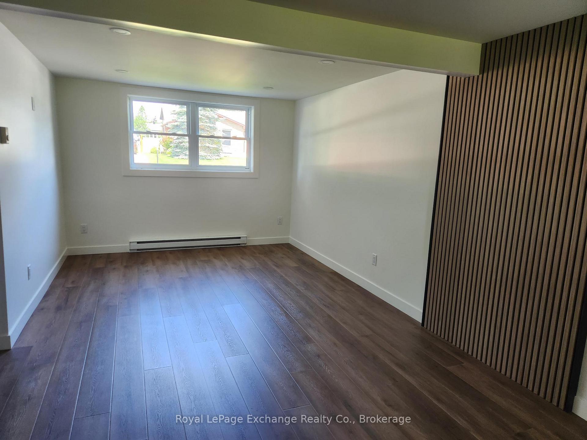 Photo 10 of 774 Andrew Malcolm Drive, Kincardine — HOMEH