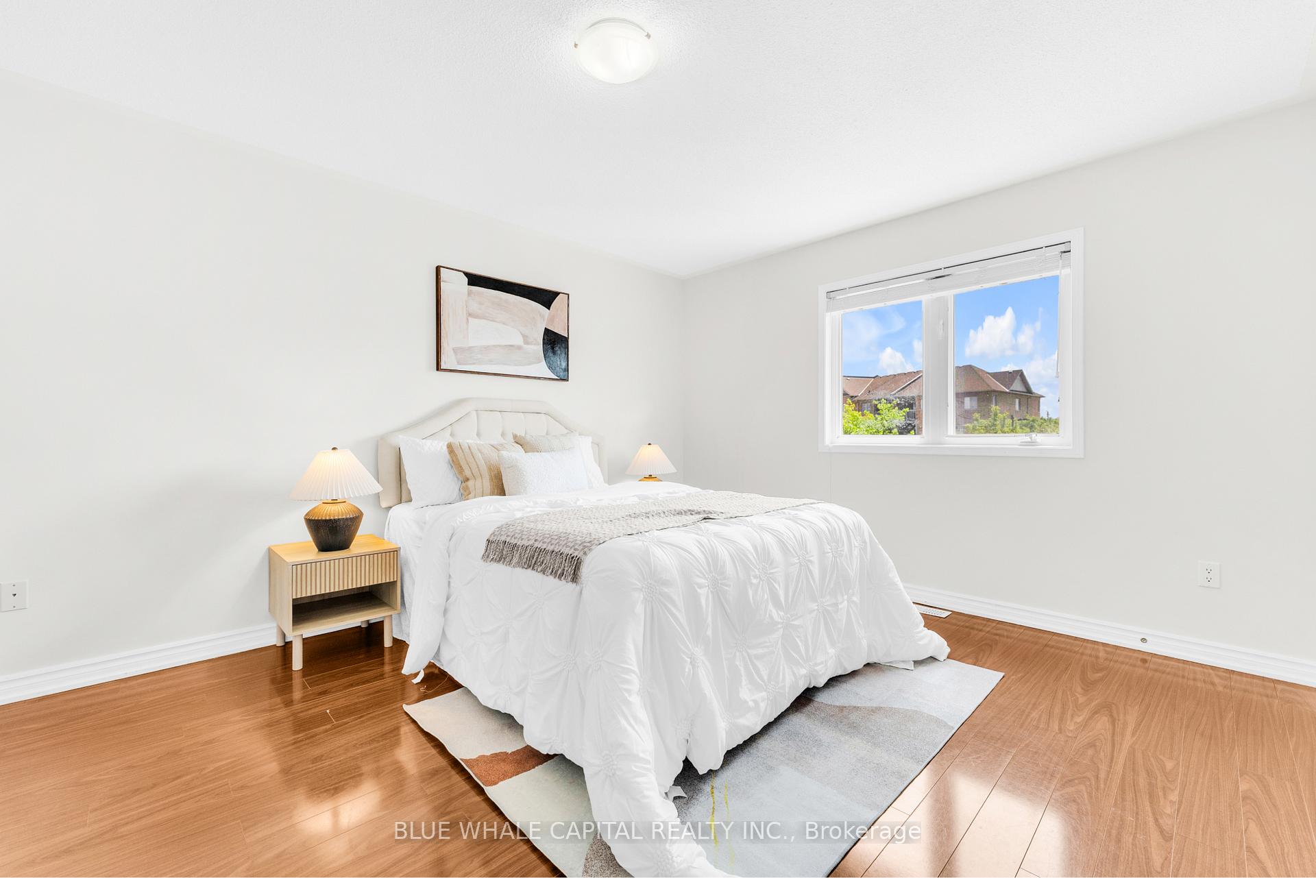 Photo 18 of 35 Rainbow Valley Crescent, Markham, Greensborough — HOMEH