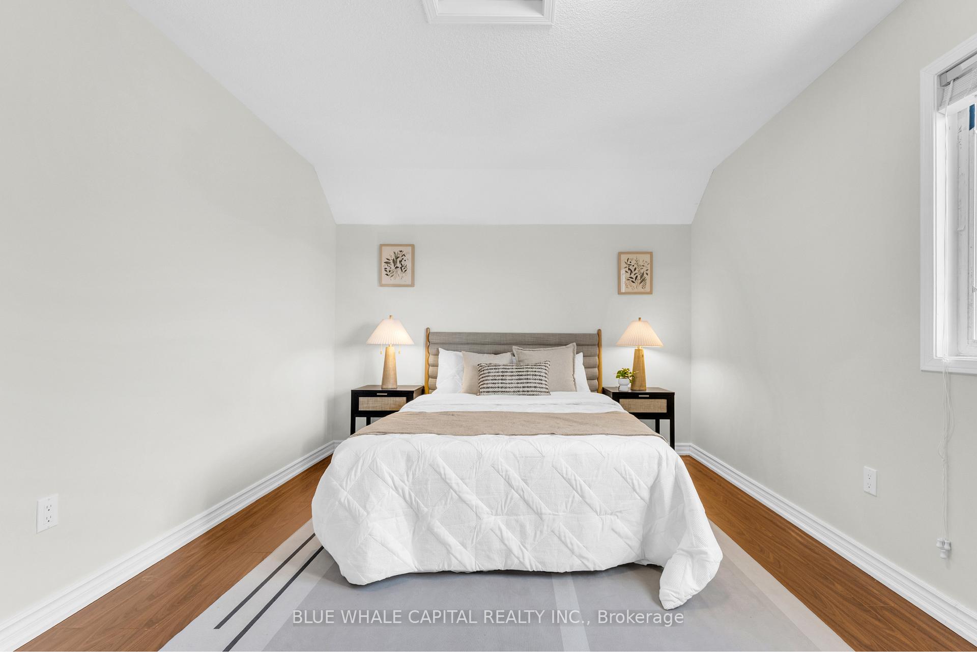 Photo 29 of 35 Rainbow Valley Crescent, Markham, Greensborough — HOMEH