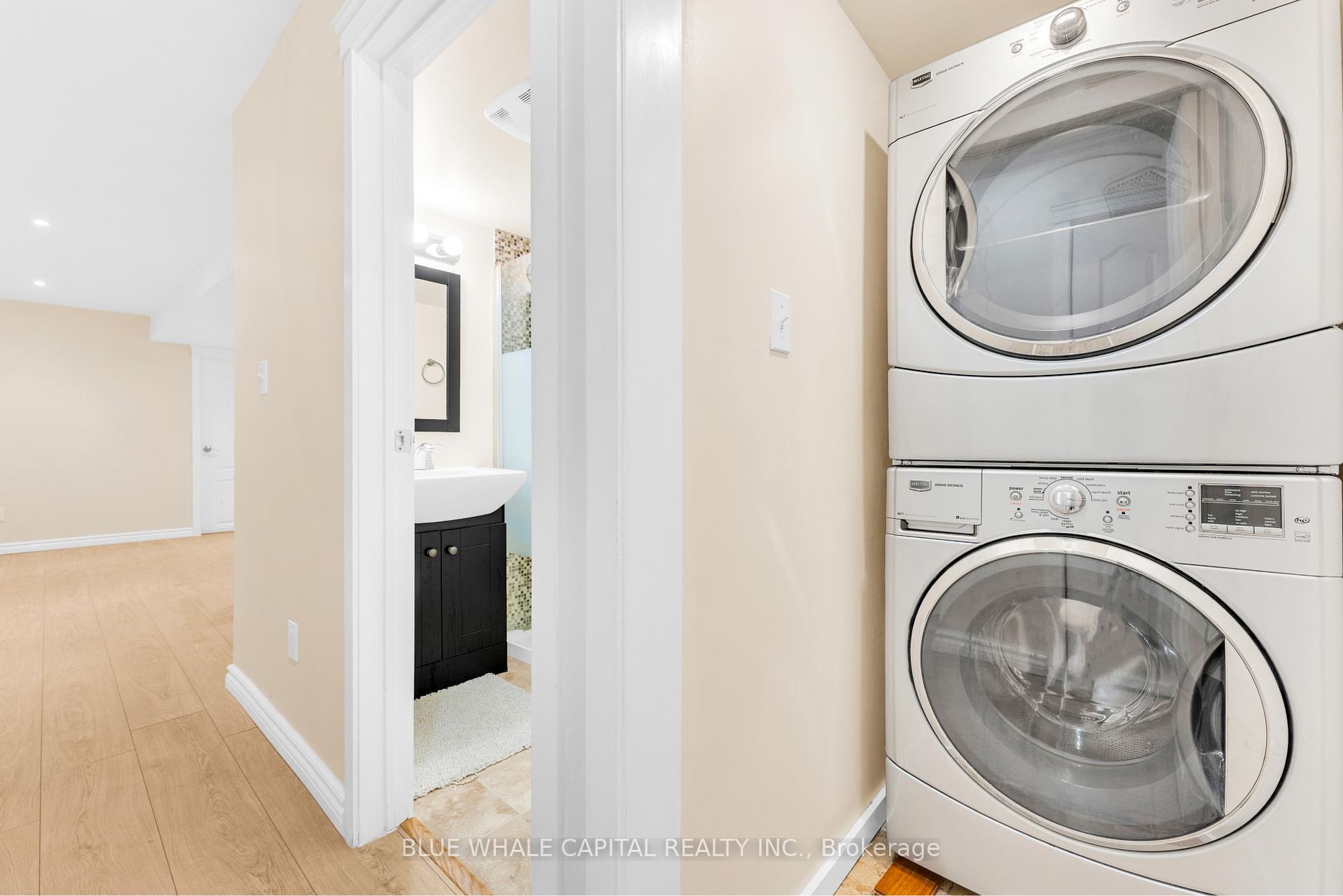 Photo 37 of 35 Rainbow Valley Crescent, Markham, Greensborough — HOMEH
