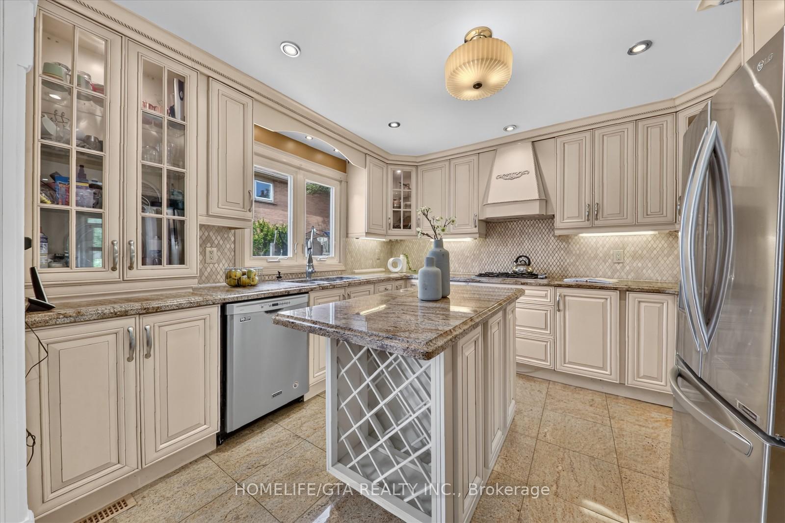 Photo 15 of 110 Rylander Boulevard, Scarborough, Rouge — HOMEH