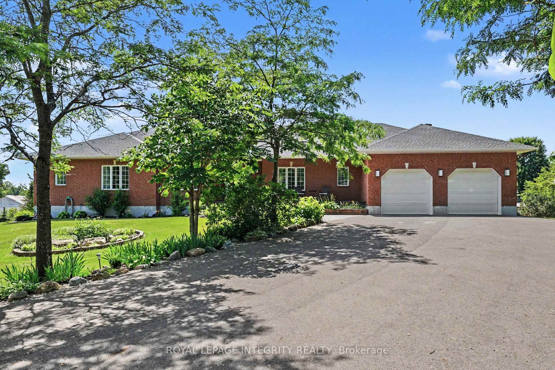 Photo 2 of 2602 Manotick Station Road, Ottawa, Osgoode Twp North of Reg Rd 6 — HOMEH