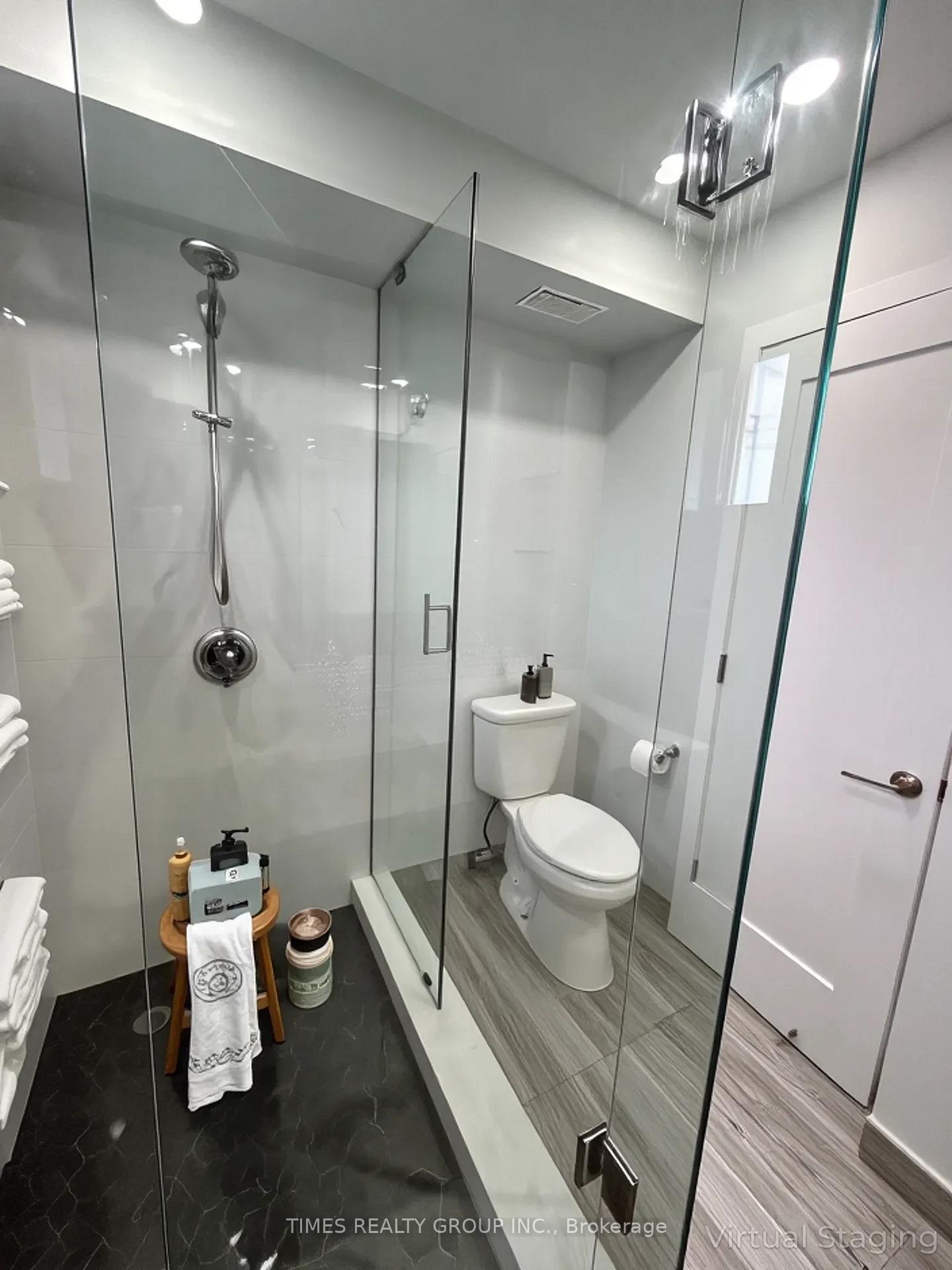 Photo 7 of Unit 1008, 15 Walmer Road, Toronto, The Annex — HOMEH