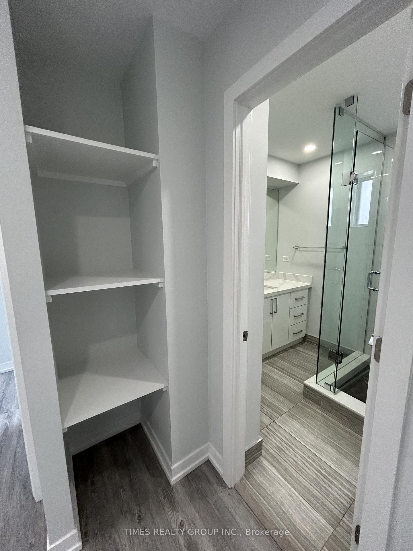 Photo 9 of Unit 1008, 15 Walmer Road, Toronto, The Annex — HOMEH