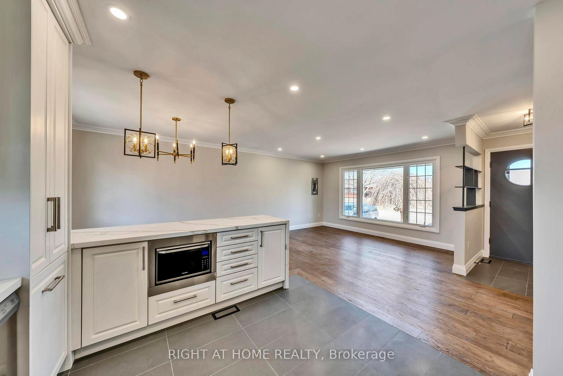 Photo 17 of Unit Main, 43 White Street, St. Catharines, Vine/Linwell — HOMEH