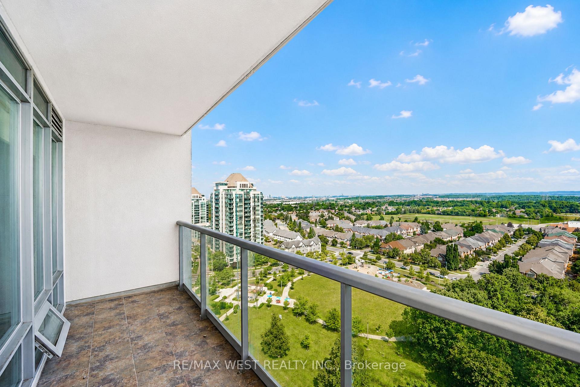 Photo 8 of Unit 1808, 7 North Park Road, Vaughan, Beverley Glen — HOMEH