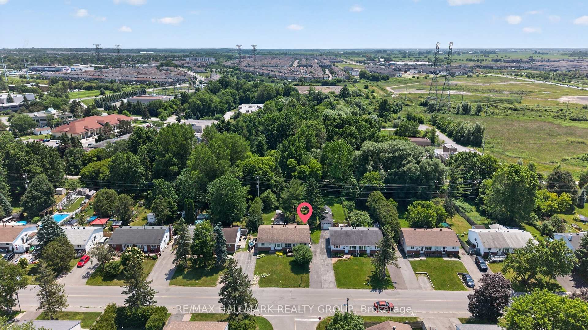 Photo 13 of 110 Glamorgan Drive, Ottawa, Kanata - Glencairn/Hazeldean — HOMEH