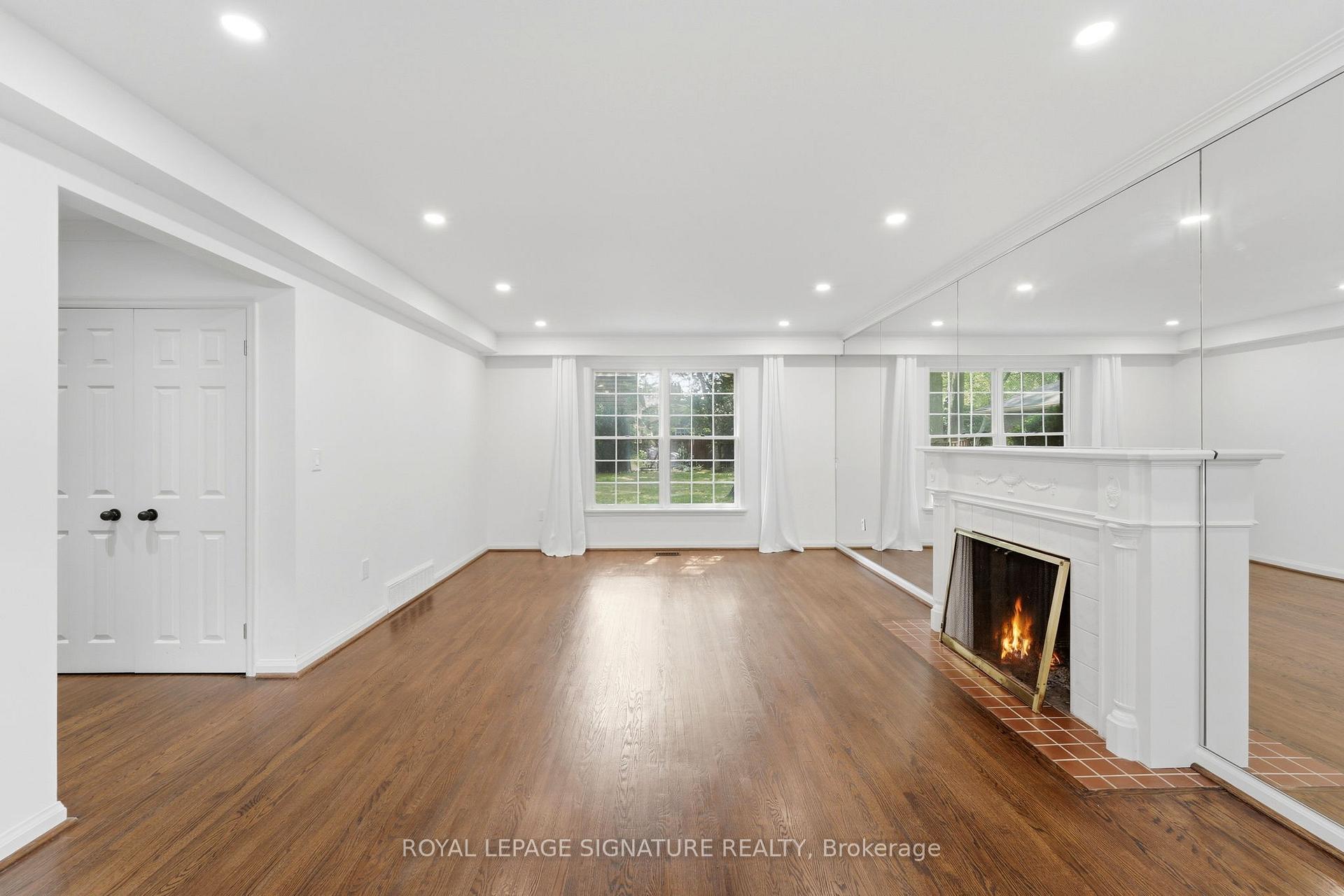 Photo 5 of 312 Dalewood Drive, Oakville, Morrison — HOMEH
