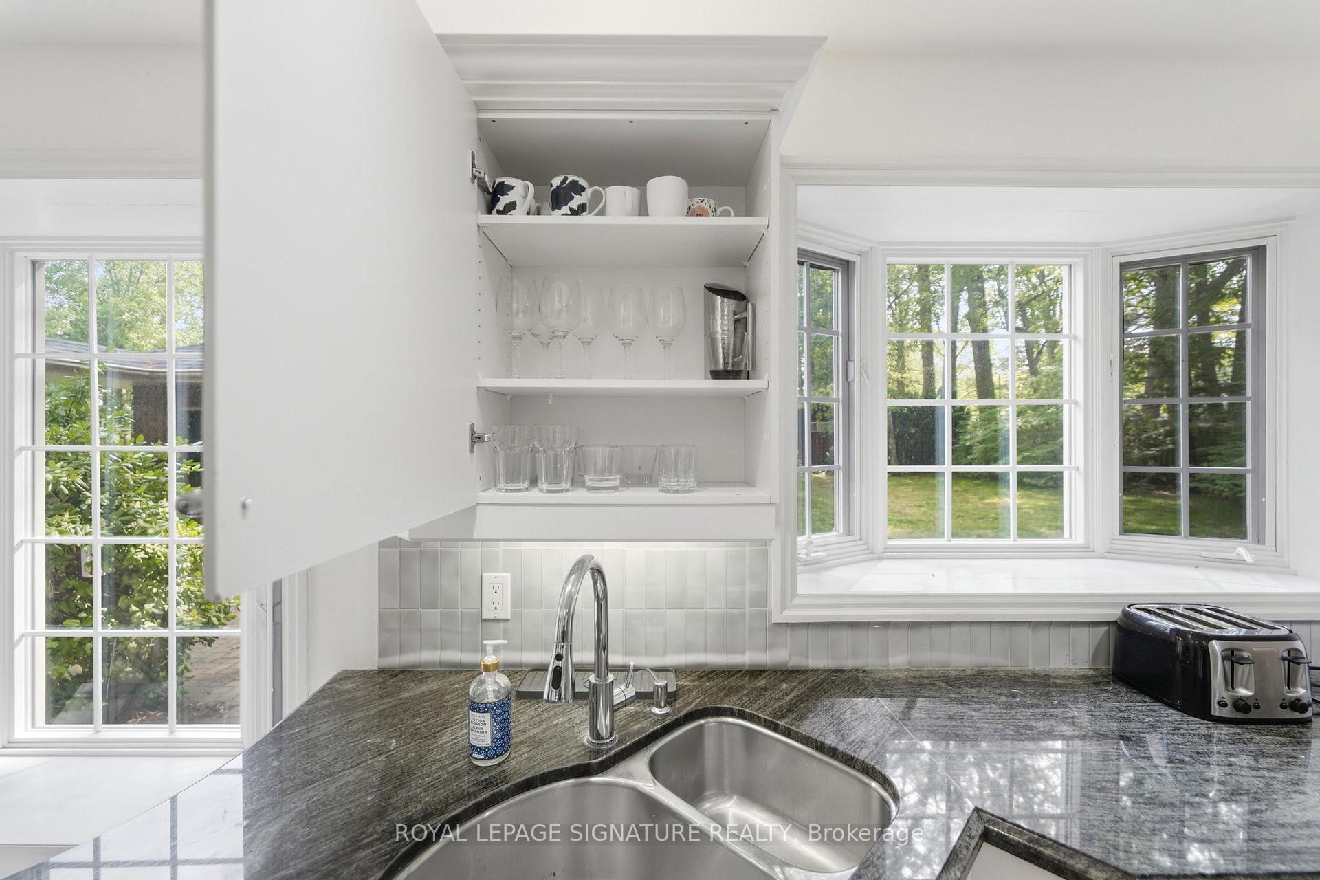 Photo 13 of 312 Dalewood Drive, Oakville, Morrison — HOMEH