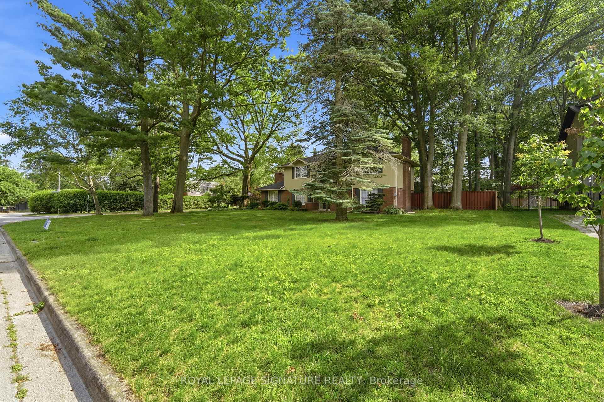 Photo 48 of 312 Dalewood Drive, Oakville, Morrison — HOMEH