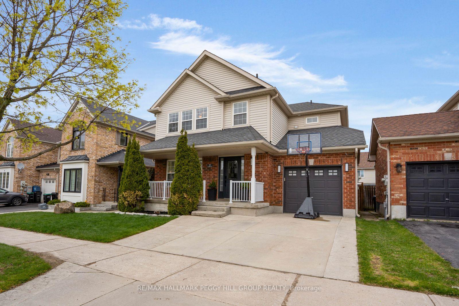 Photo 1 of 7 Bentley Crescent, Barrie, 400 West — HOMEH