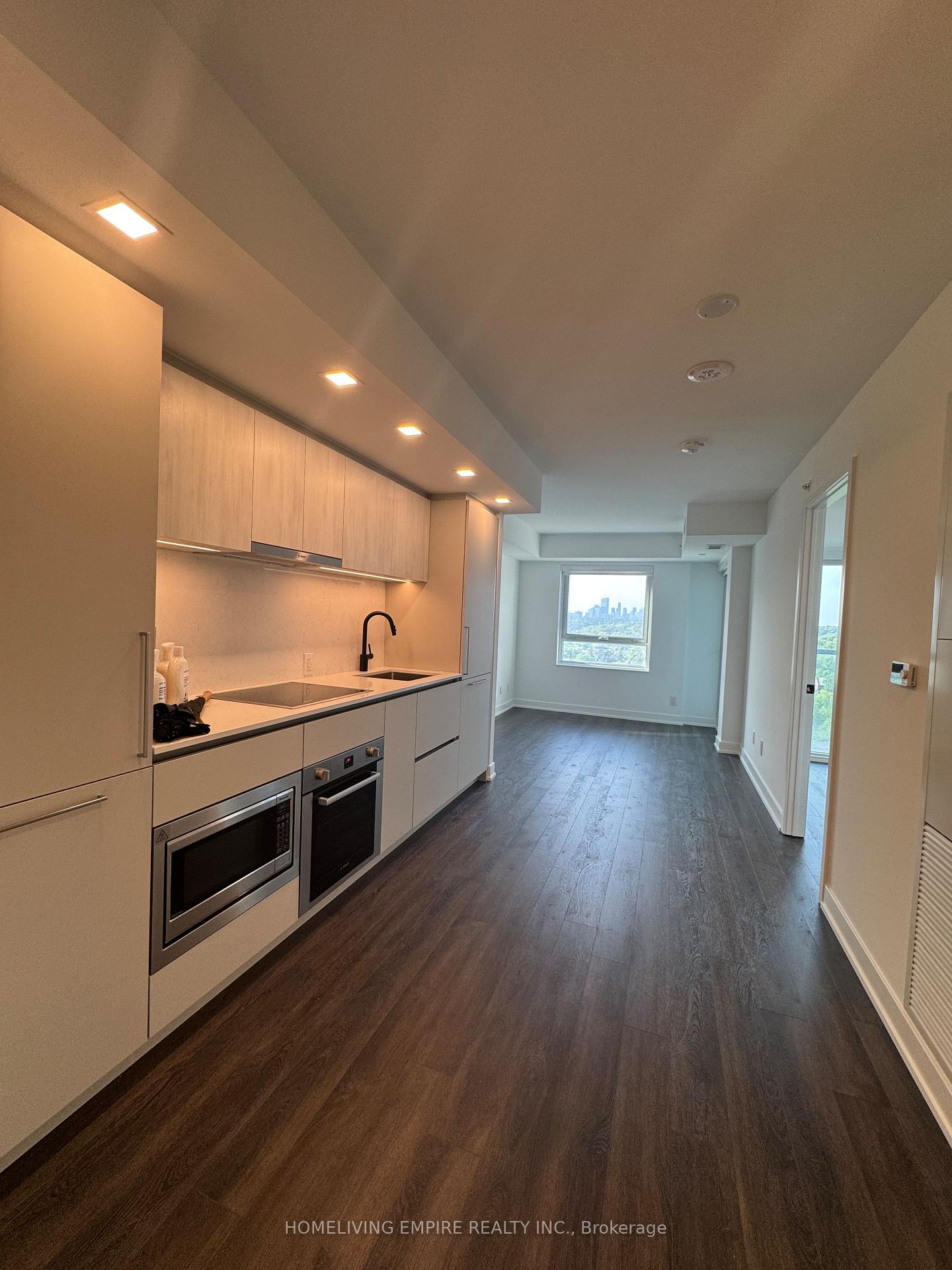 Photo 3 of Unit 1406, 609 Sherbourne Street, Toronto, North St. James Town — HOMEH