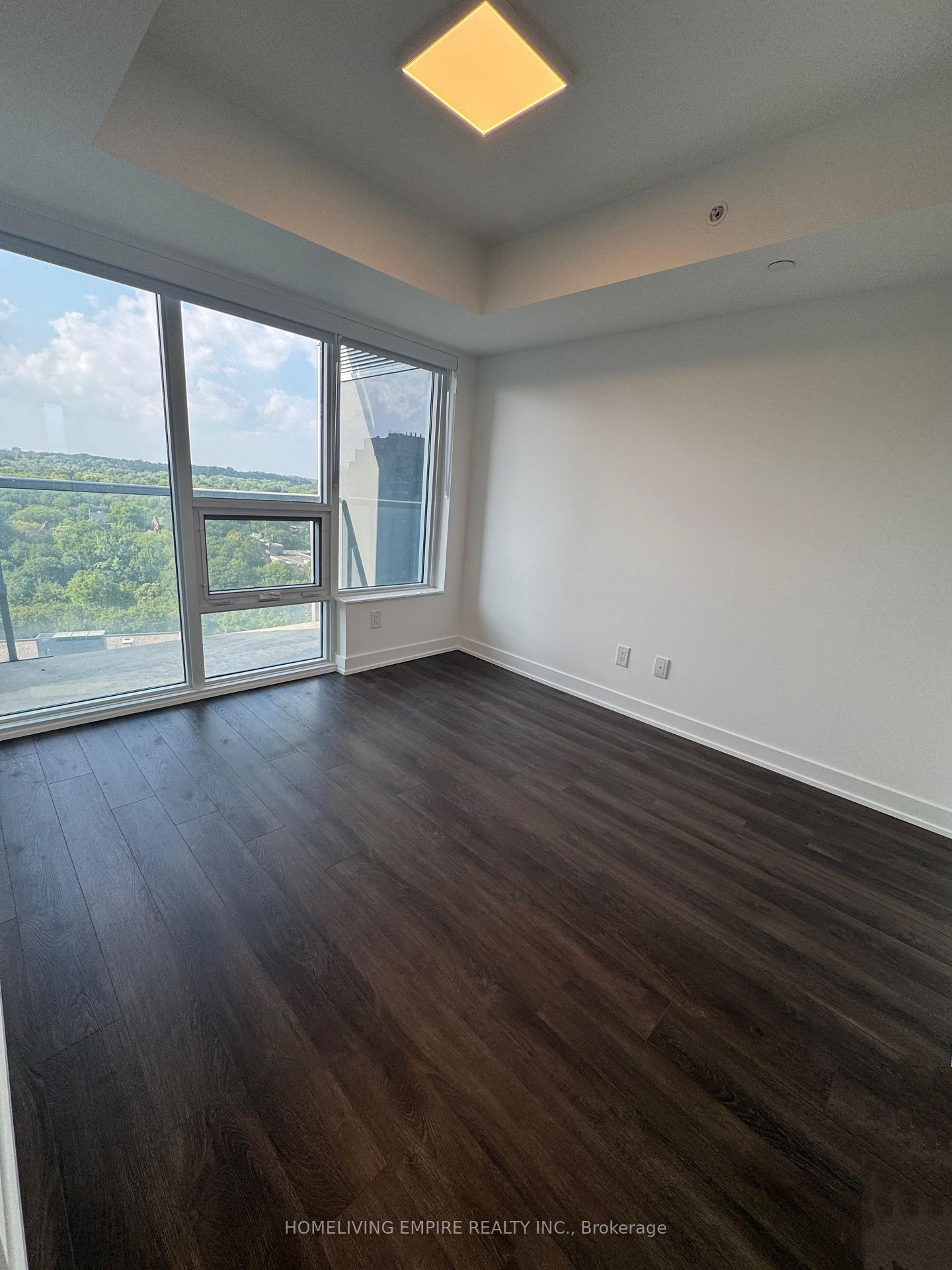 Photo 8 of Unit 1406, 609 Sherbourne Street, Toronto, North St. James Town — HOMEH