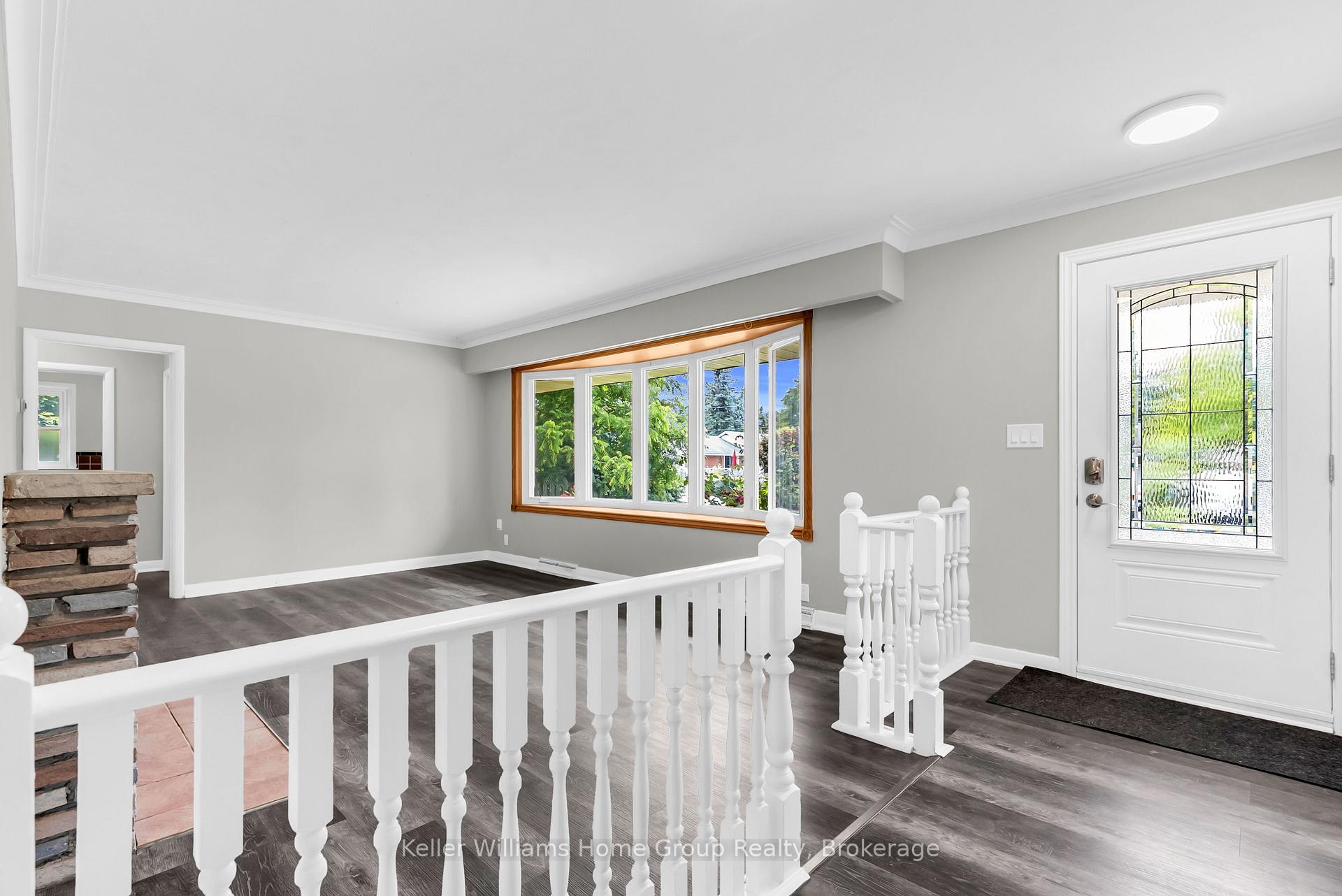 Photo 10 of 24 Caledonia Street, Guelph, Dovercliffe Park/Old University — HOMEH