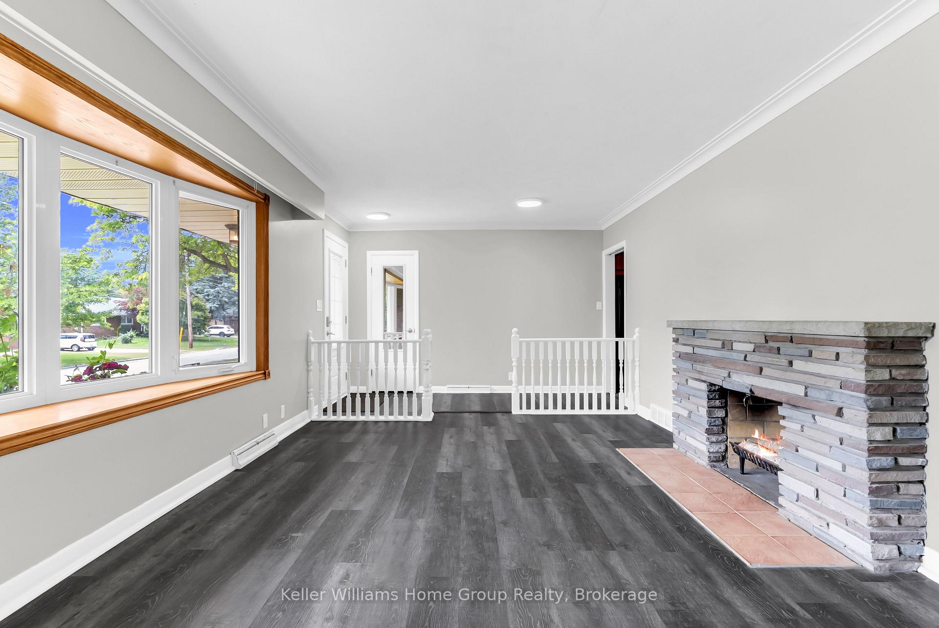 Photo 12 of 24 Caledonia Street, Guelph, Dovercliffe Park/Old University — HOMEH