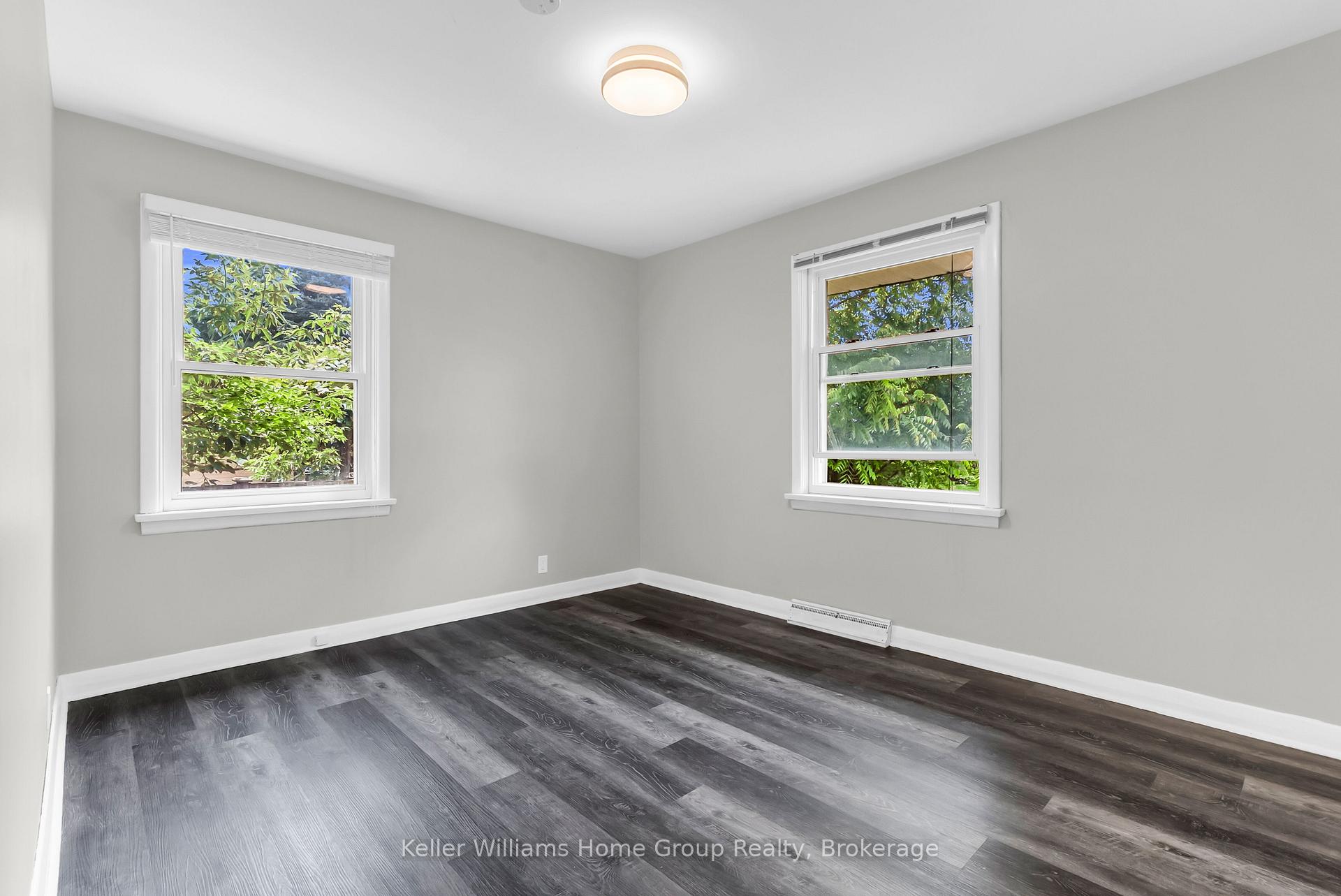 Photo 20 of 24 Caledonia Street, Guelph, Dovercliffe Park/Old University — HOMEH