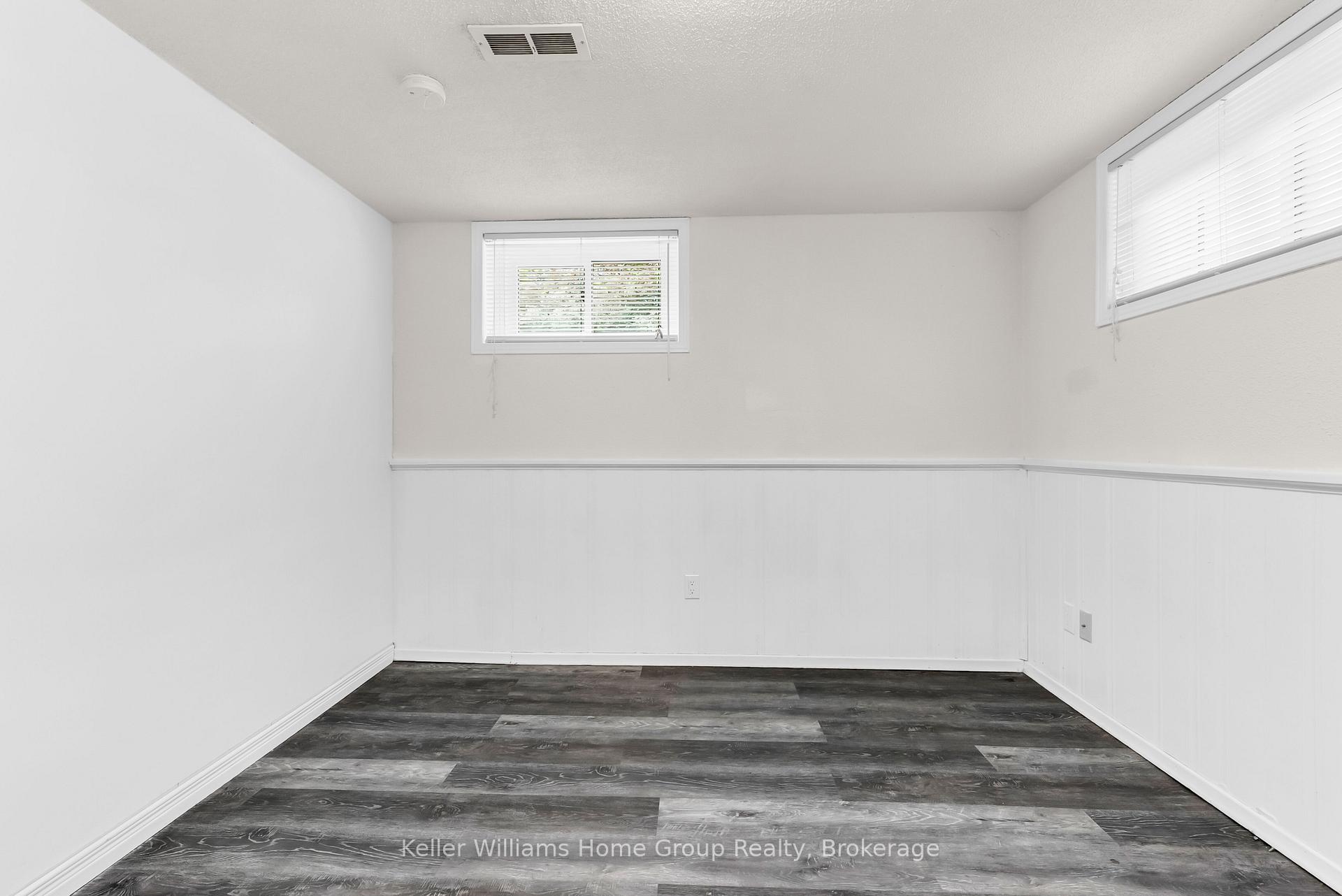 Photo 33 of 24 Caledonia Street, Guelph, Dovercliffe Park/Old University — HOMEH