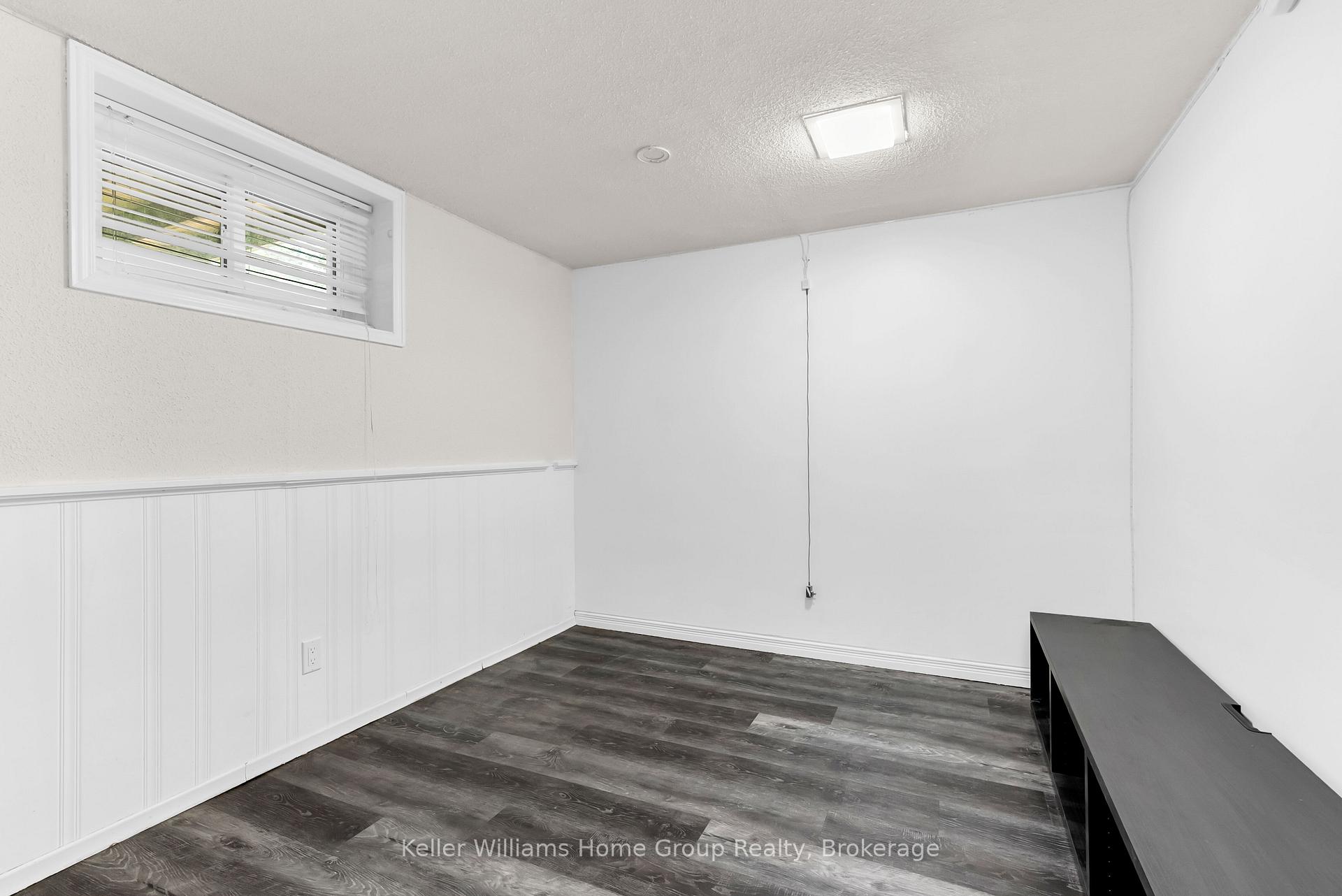Photo 34 of 24 Caledonia Street, Guelph, Dovercliffe Park/Old University — HOMEH