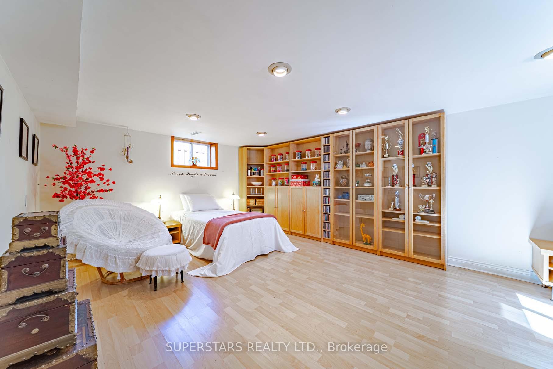 Photo 29 of 237 Ellington Drive, Scarborough, Wexford-Maryvale — HOMEH