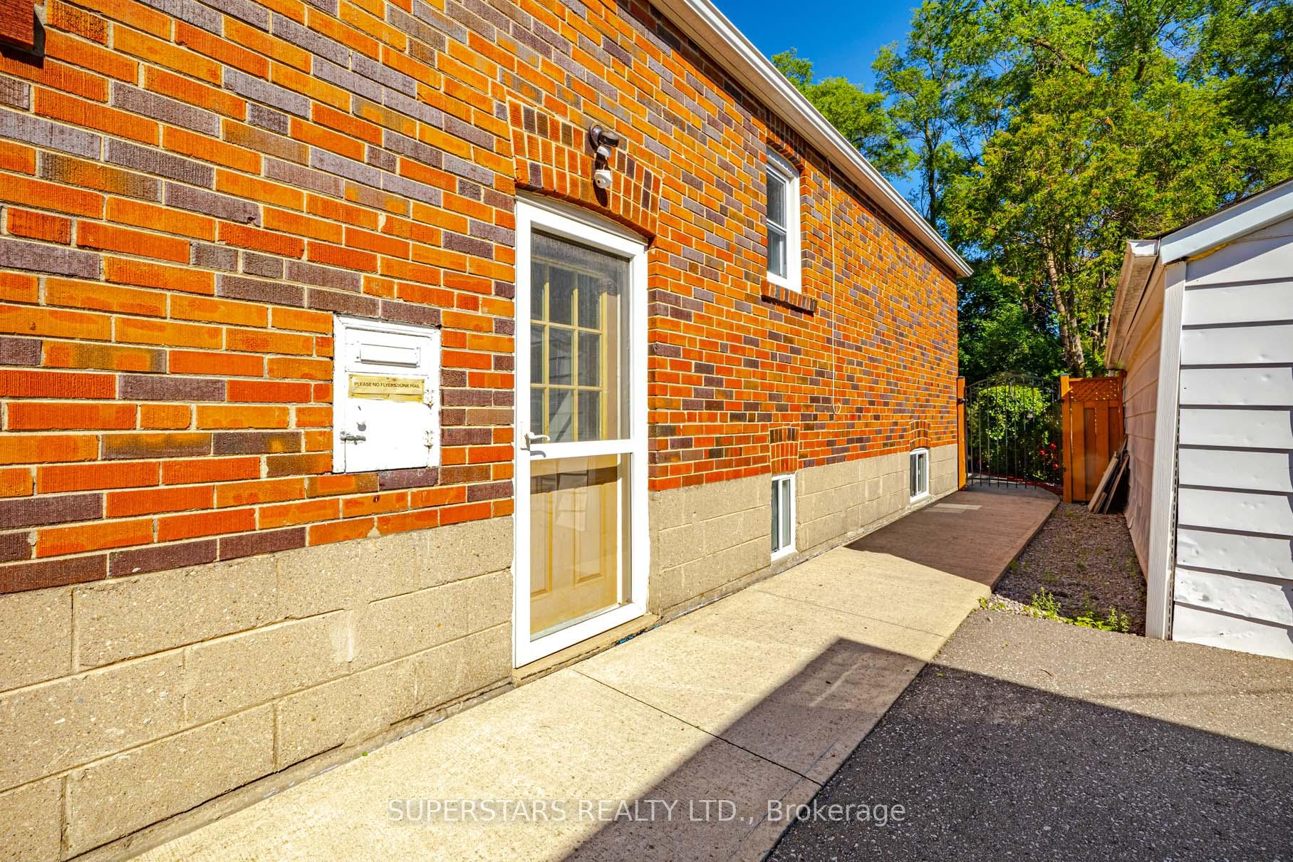 Photo 31 of 237 Ellington Drive, Scarborough, Wexford-Maryvale — HOMEH