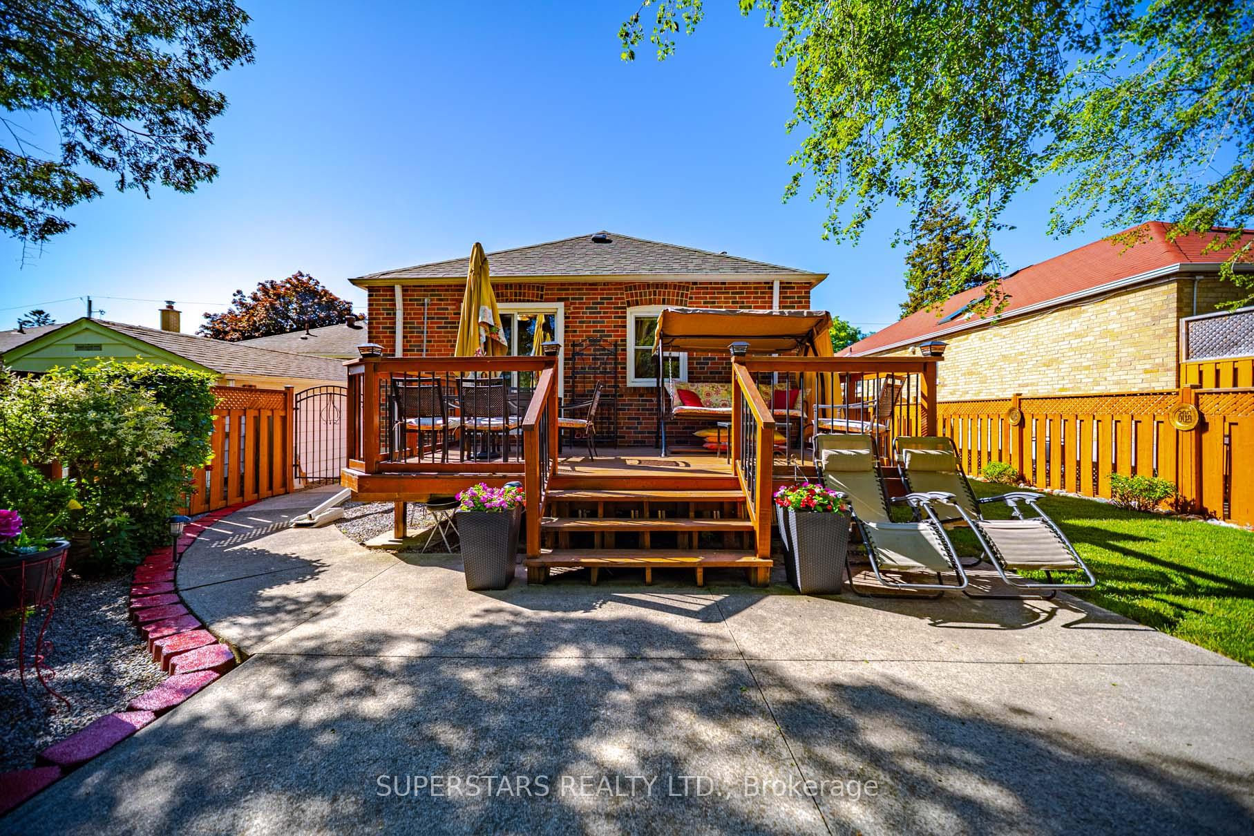 Photo 34 of 237 Ellington Drive, Scarborough, Wexford-Maryvale — HOMEH
