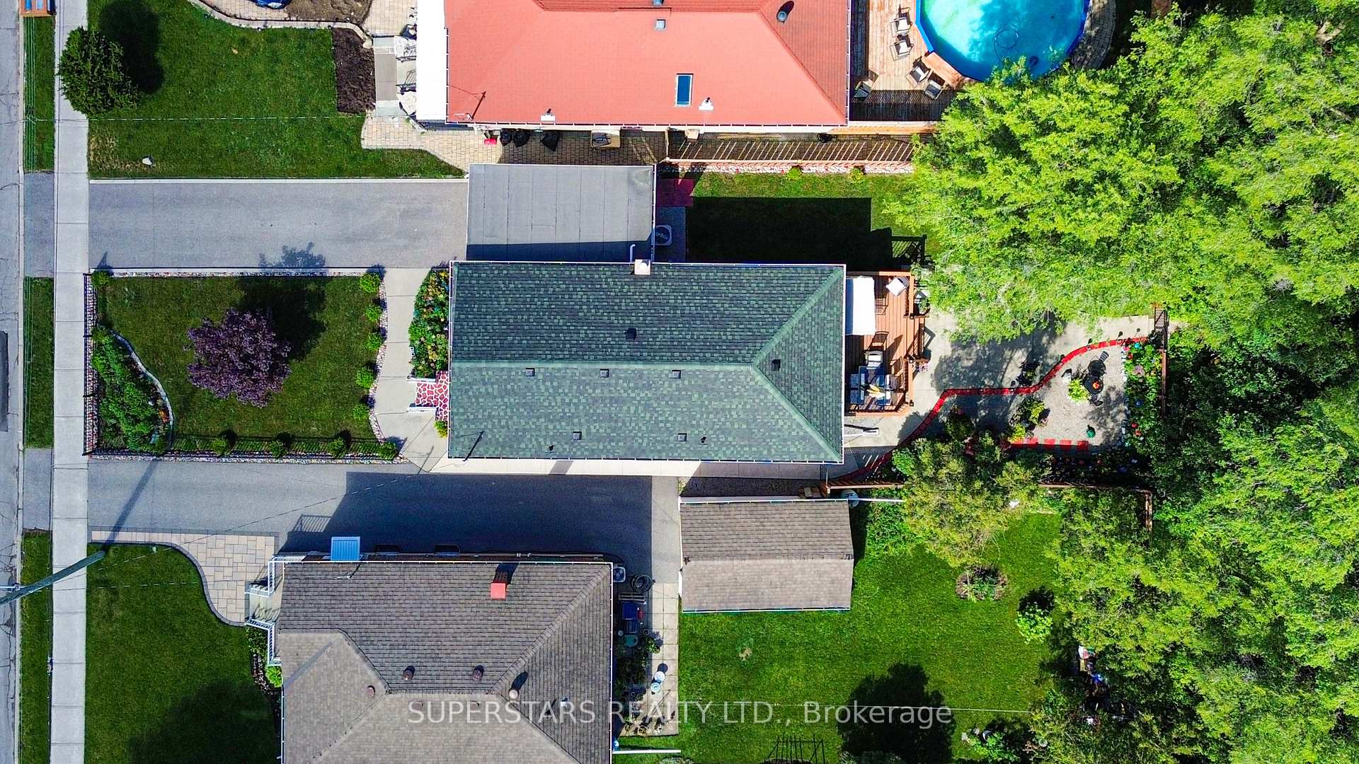 Photo 42 of 237 Ellington Drive, Scarborough, Wexford-Maryvale — HOMEH