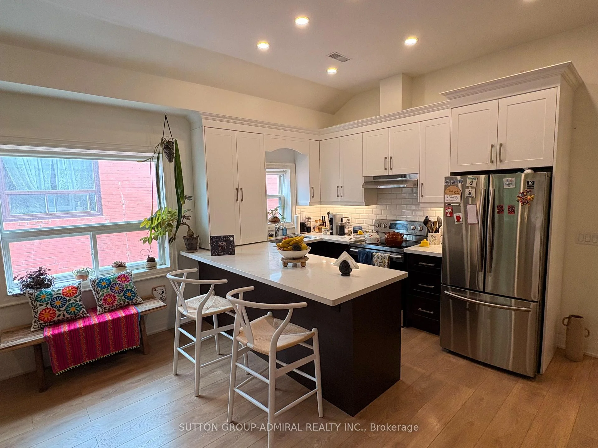 Photo 9 of Unit 2, 347 Northcliffe Boulevard, Toronto, Oakwood Village — HOMEH