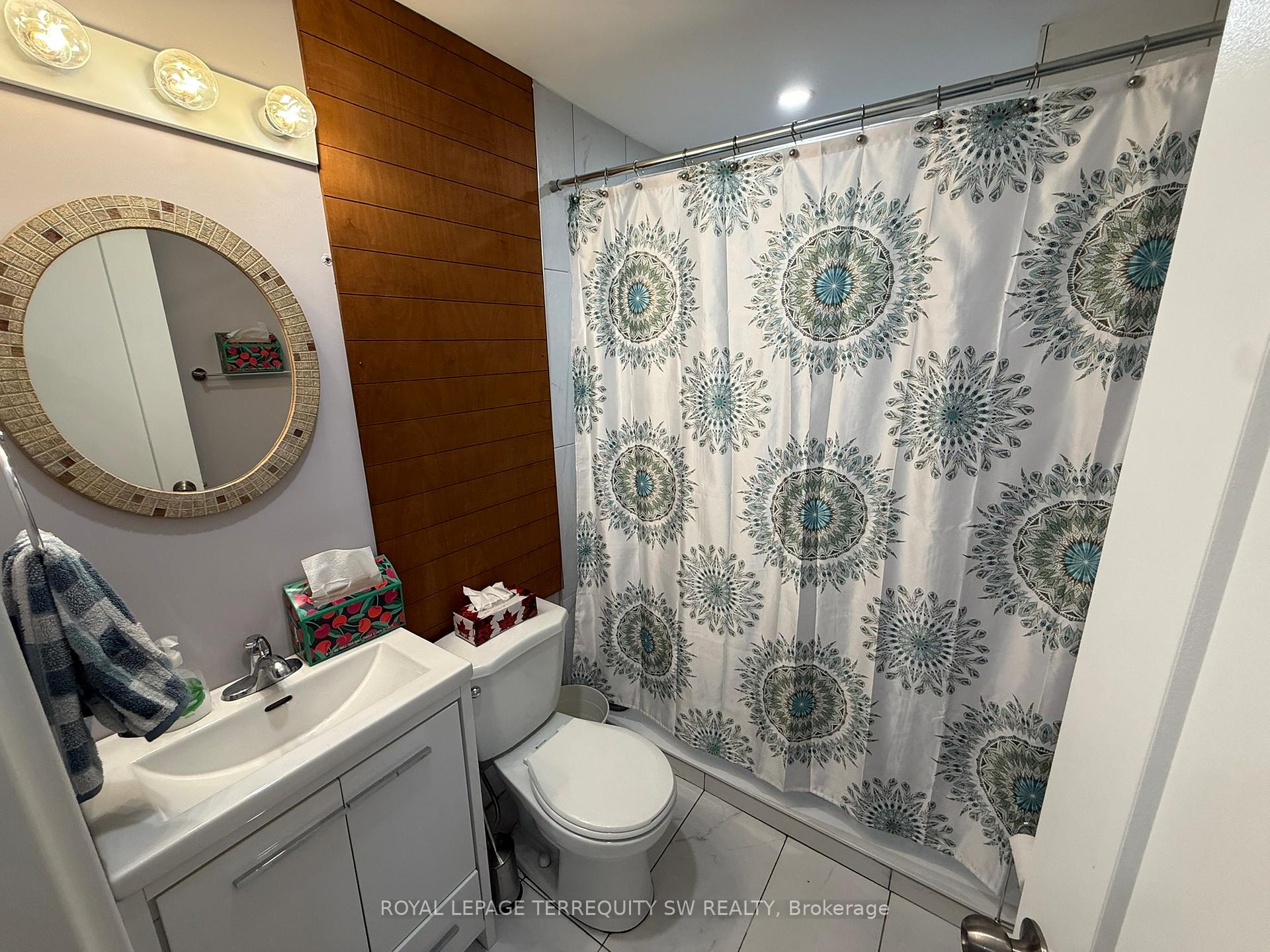 Photo 16 of Unit Unit 1 Lower, 2134 Dundas Street W, Toronto, Roncesvalles — HOMEH