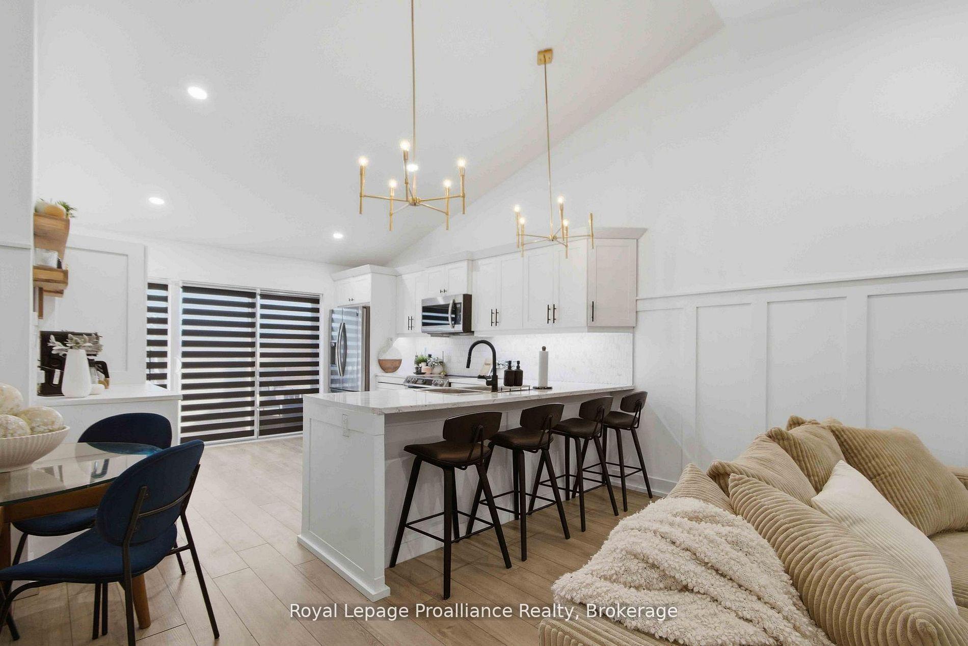 Photo 7 of 24 Buchanan Avenue, Prince Edward County, Picton — HOMEH