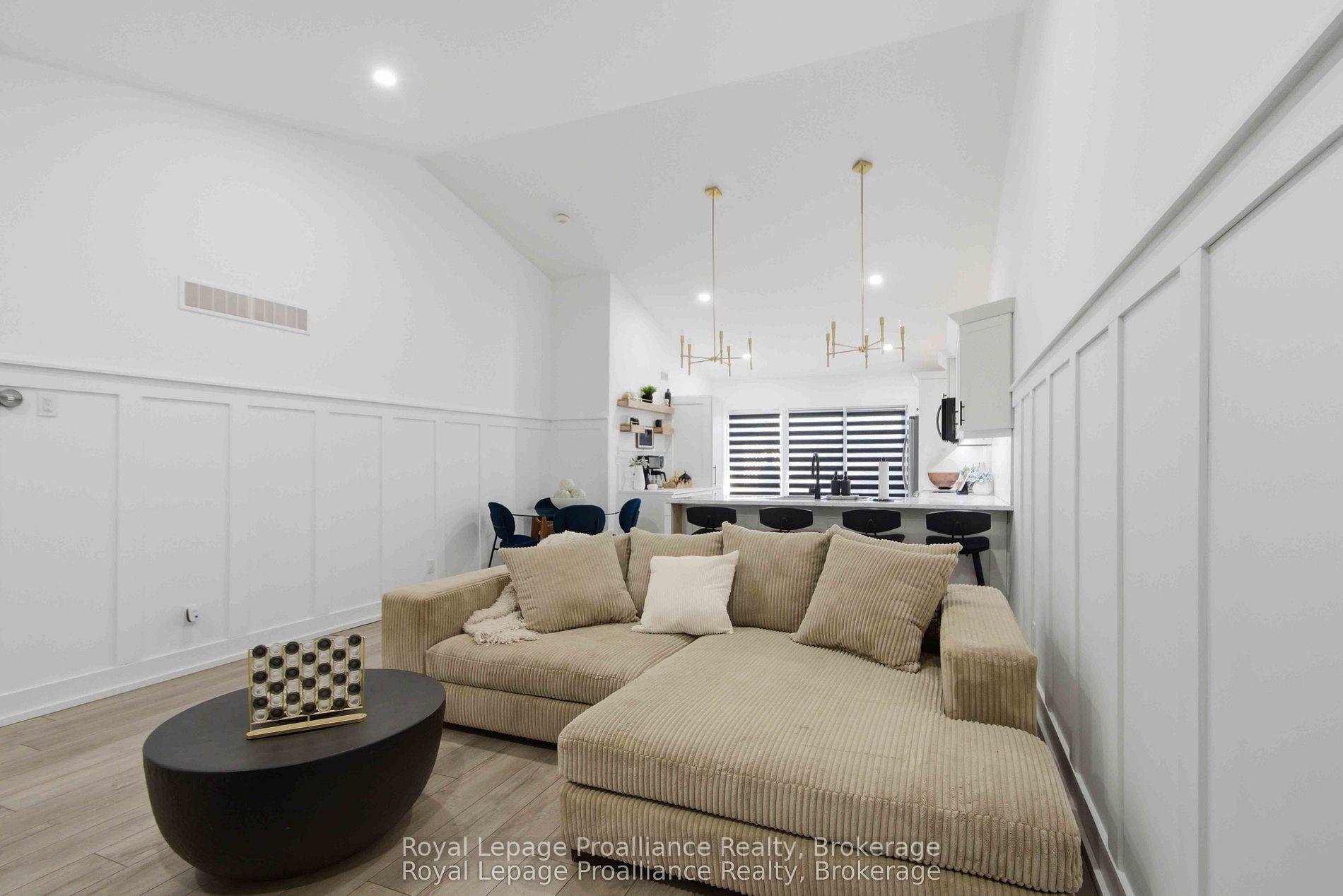 Photo 8 of 24 Buchanan Avenue, Prince Edward County, Picton — HOMEH