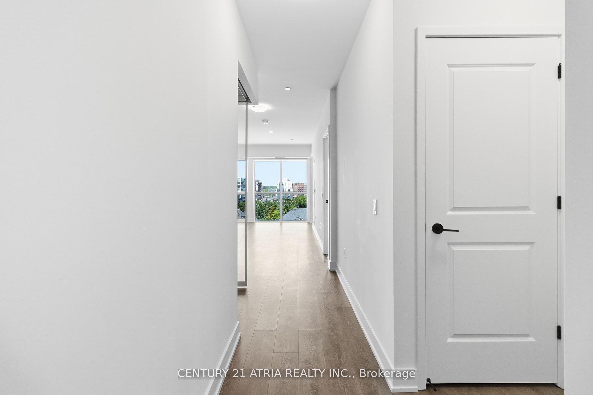 Photo 10 of Unit PH811, 2343 Khalsa Gate, Oakville, Westmount — HOMEH
