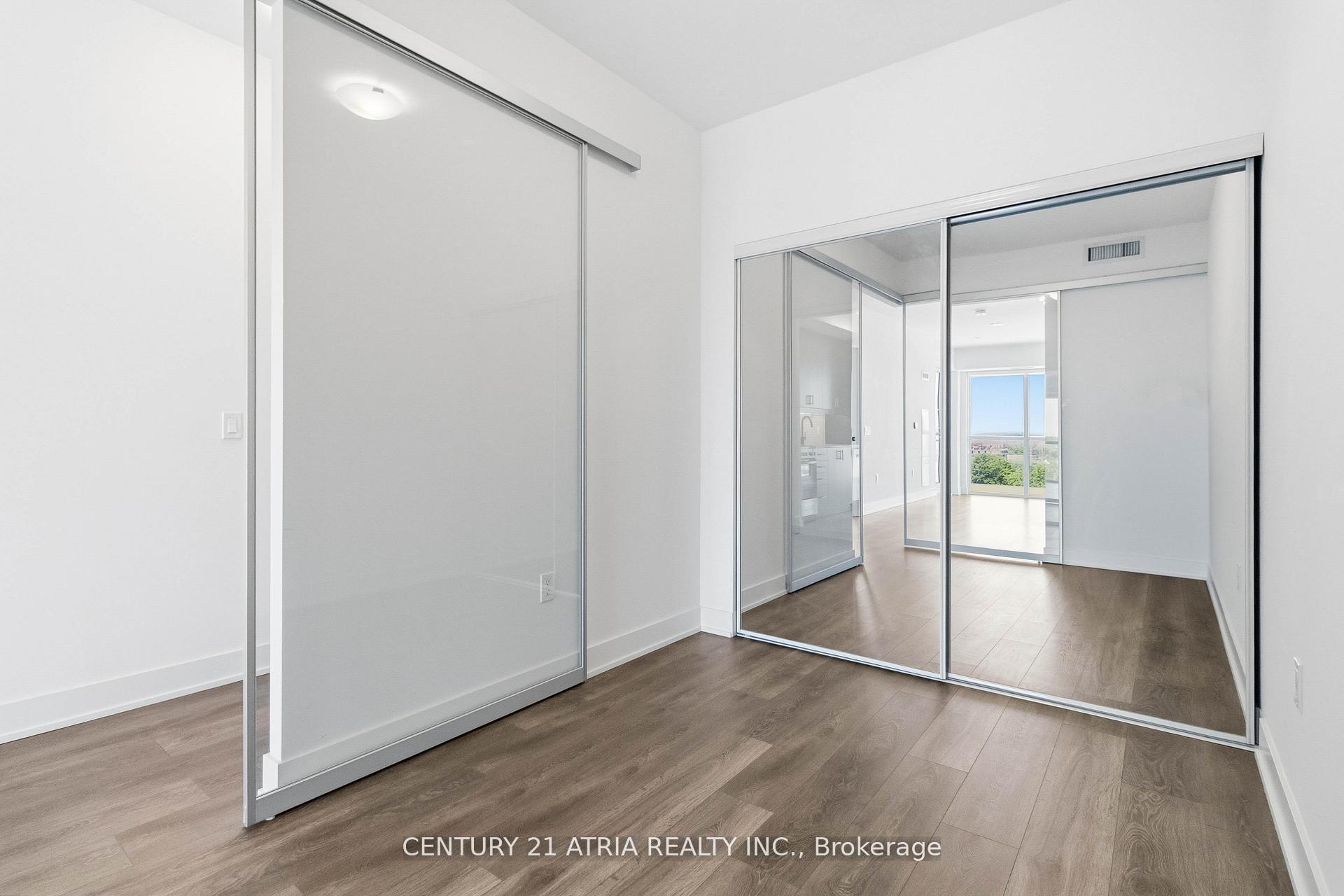 Photo 13 of Unit PH811, 2343 Khalsa Gate, Oakville, Westmount — HOMEH