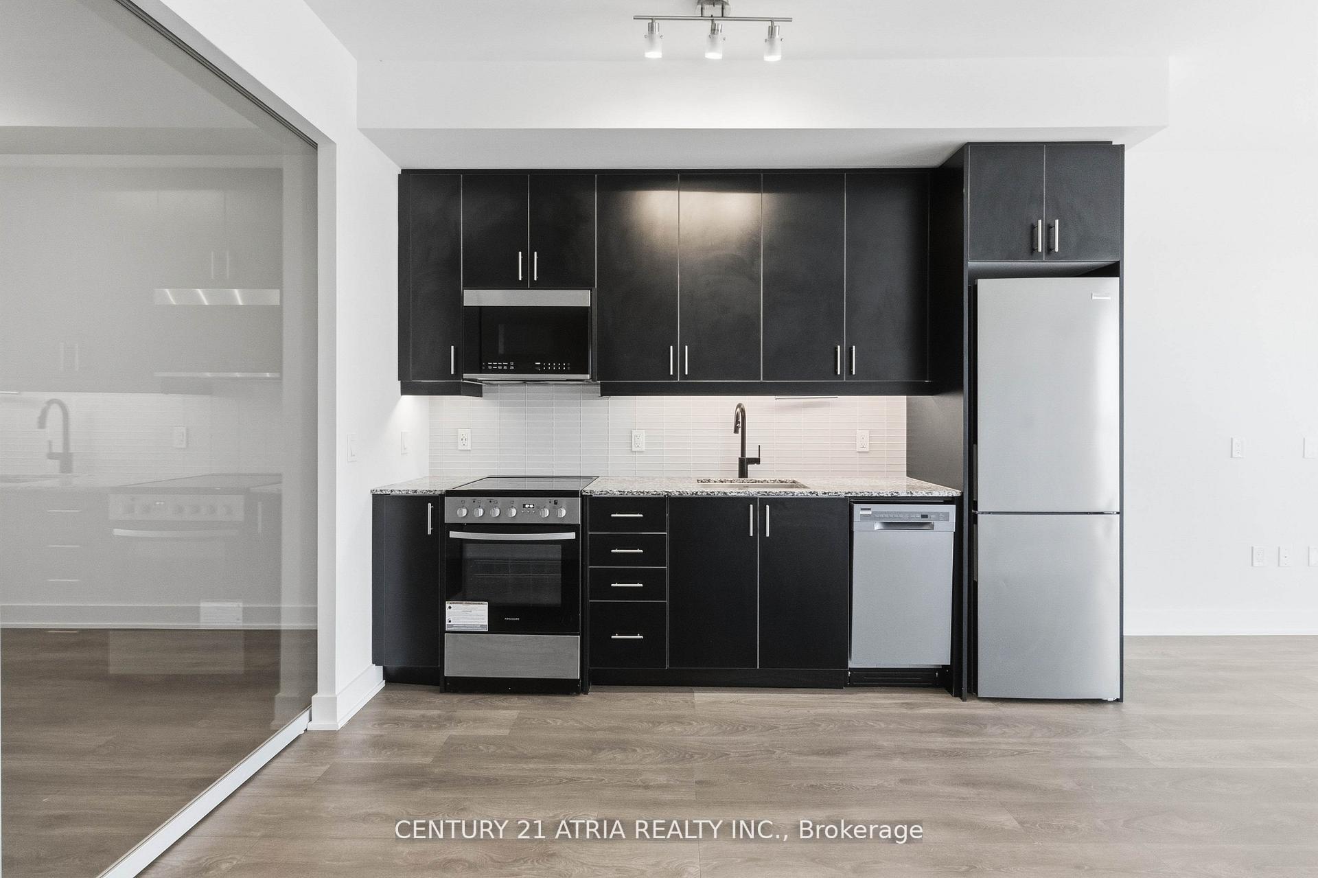 Photo 16 of Unit PH811, 2343 Khalsa Gate, Oakville, Westmount — HOMEH