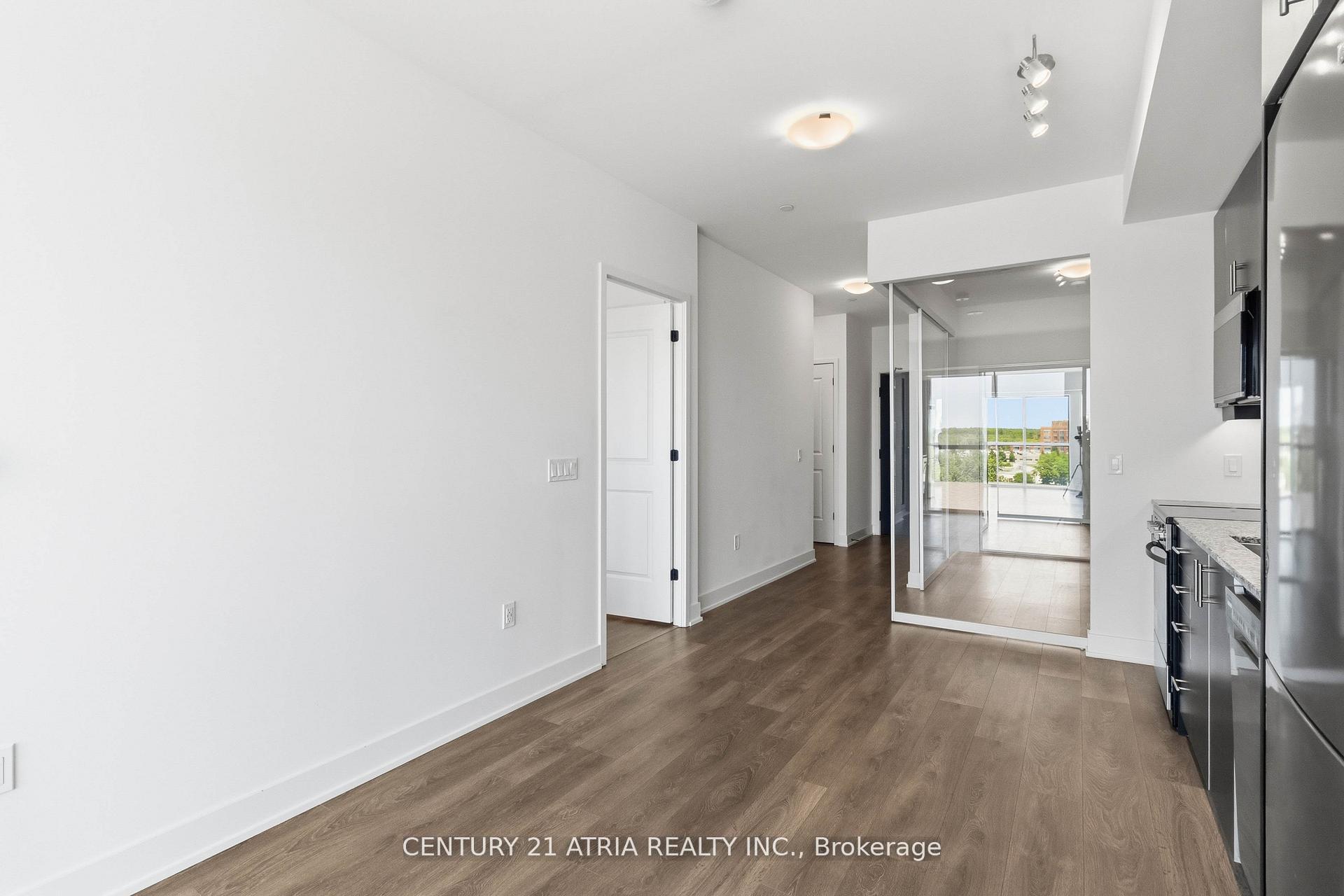 Photo 19 of Unit PH811, 2343 Khalsa Gate, Oakville, Westmount — HOMEH