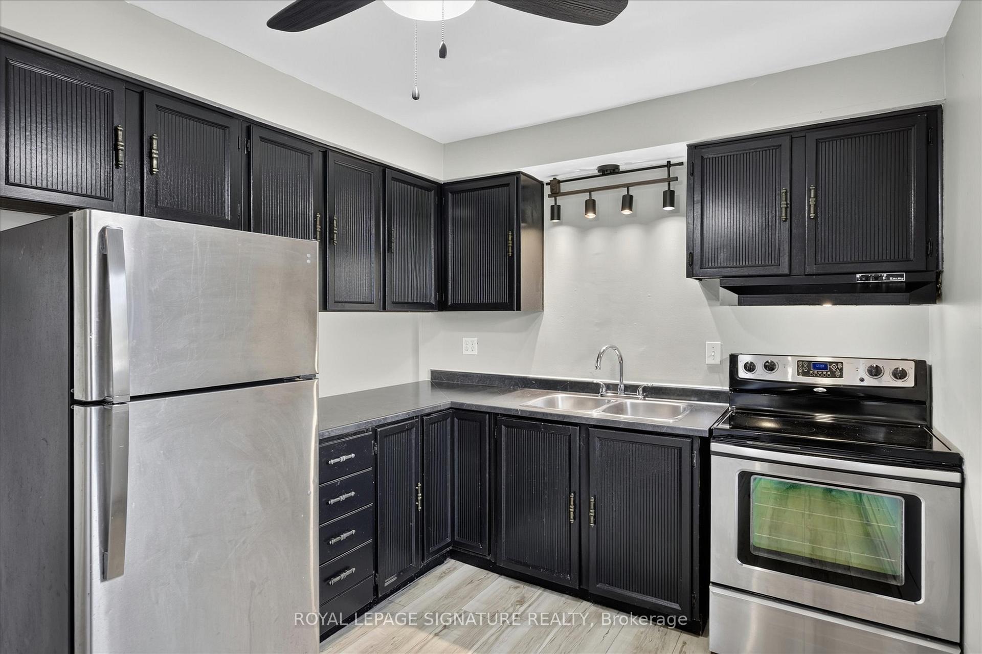 Photo 17 of Unit 36, 30 Champlain Crescent, Peterborough, Northcrest Ward 5 — HOMEH