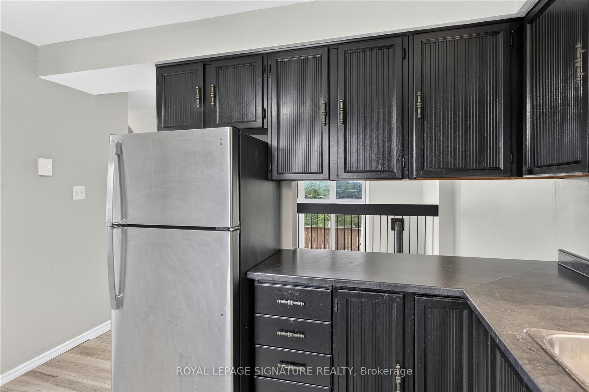 Photo 18 of Unit 36, 30 Champlain Crescent, Peterborough, Northcrest Ward 5 — HOMEH
