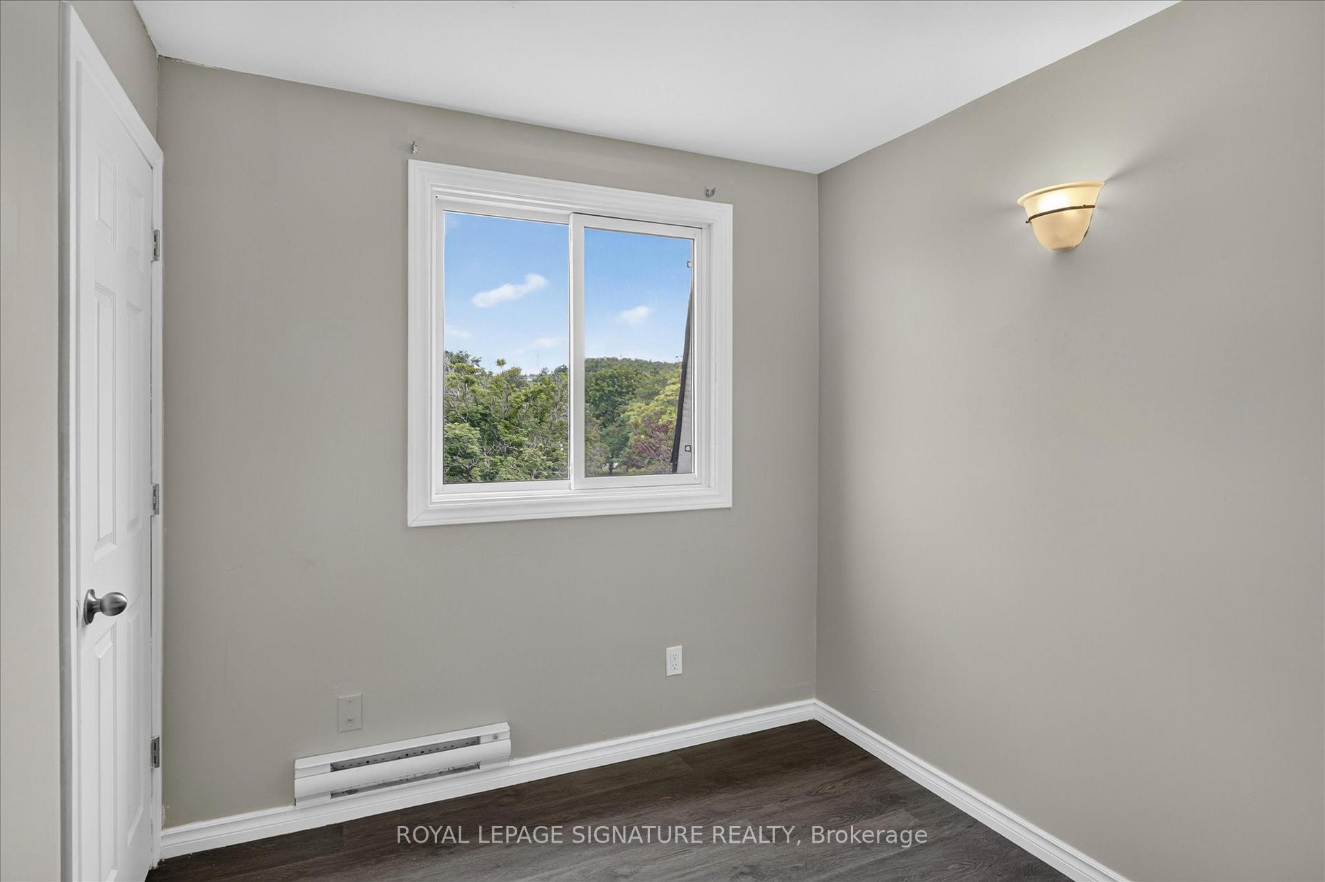 Photo 26 of Unit 36, 30 Champlain Crescent, Peterborough, Northcrest Ward 5 — HOMEH