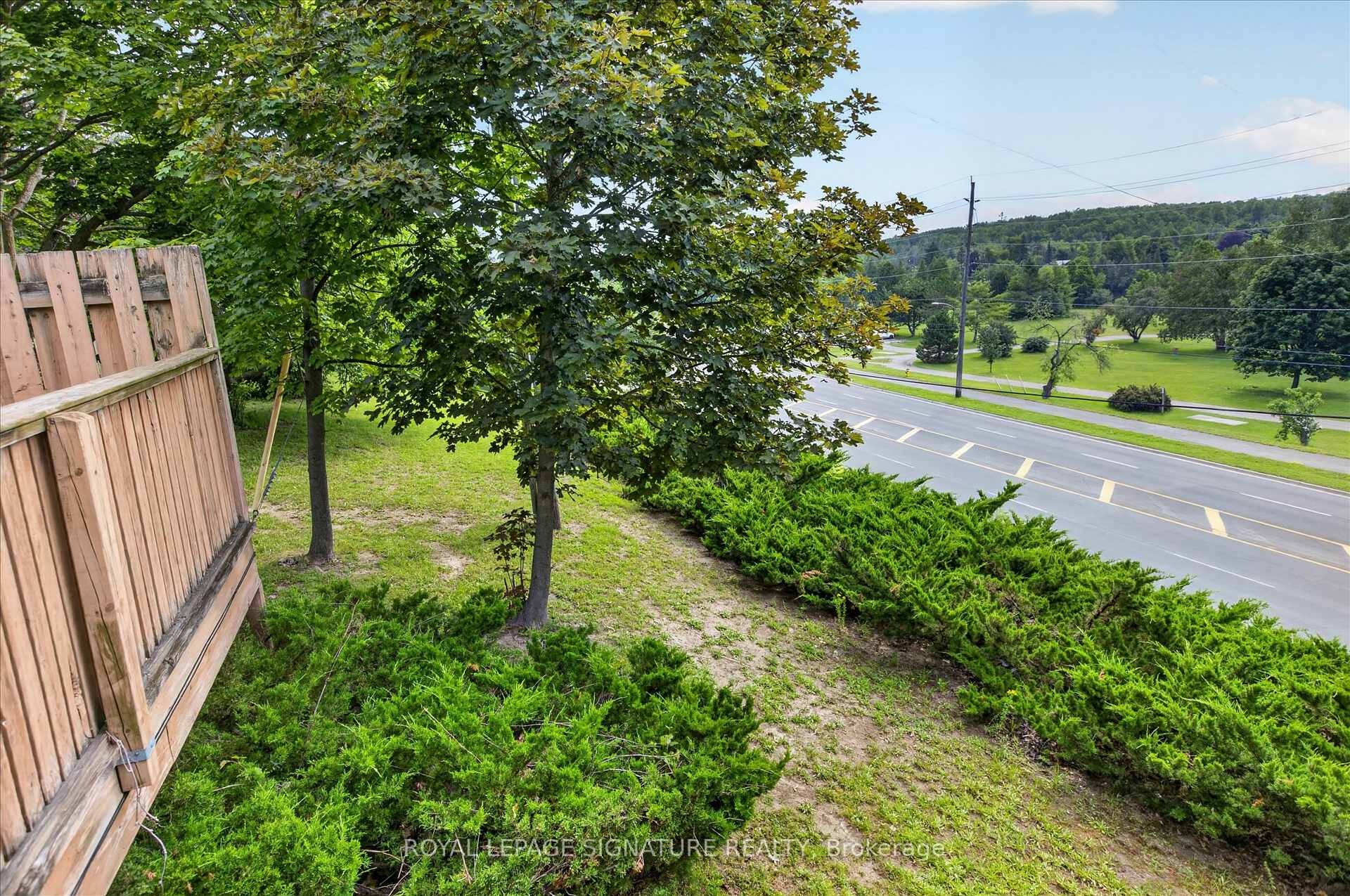 Photo 42 of Unit 36, 30 Champlain Crescent, Peterborough, Northcrest Ward 5 — HOMEH