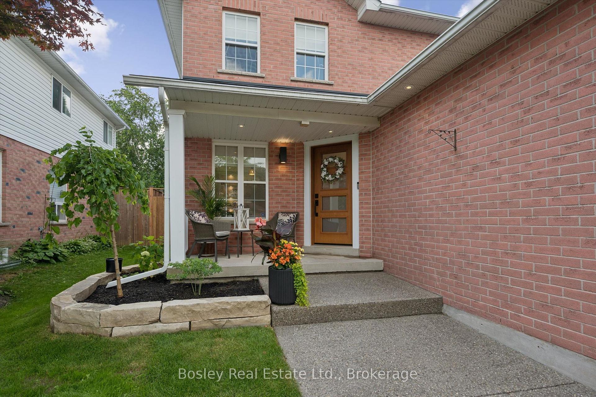 Photo 10 of 24 Watson Crescent, North Dumfries, Ayr — HOMEH